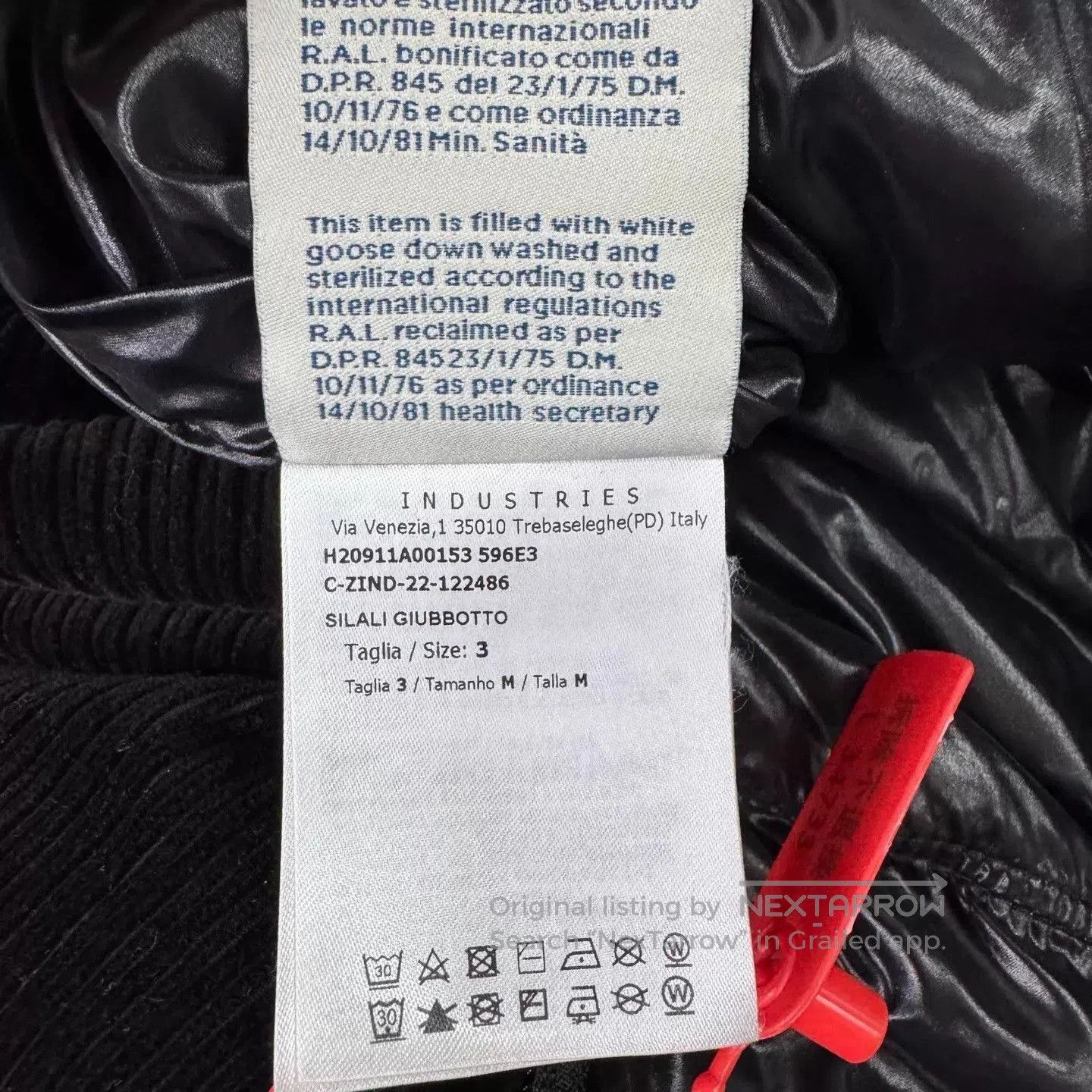 Moncler Black Zip. Size US M / EU 48-50 / 2 - 6 Thumbnail