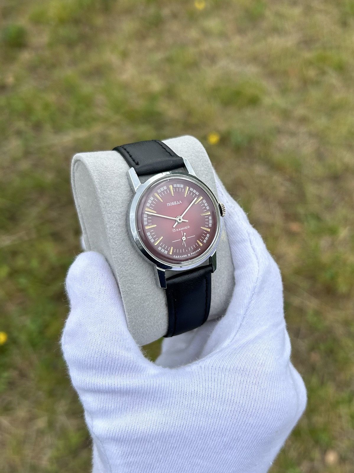 Vintage Vintage Watch Pobeda Retro Authentic Mechanical 1990s Size ONE SIZE - 14 Thumbnail