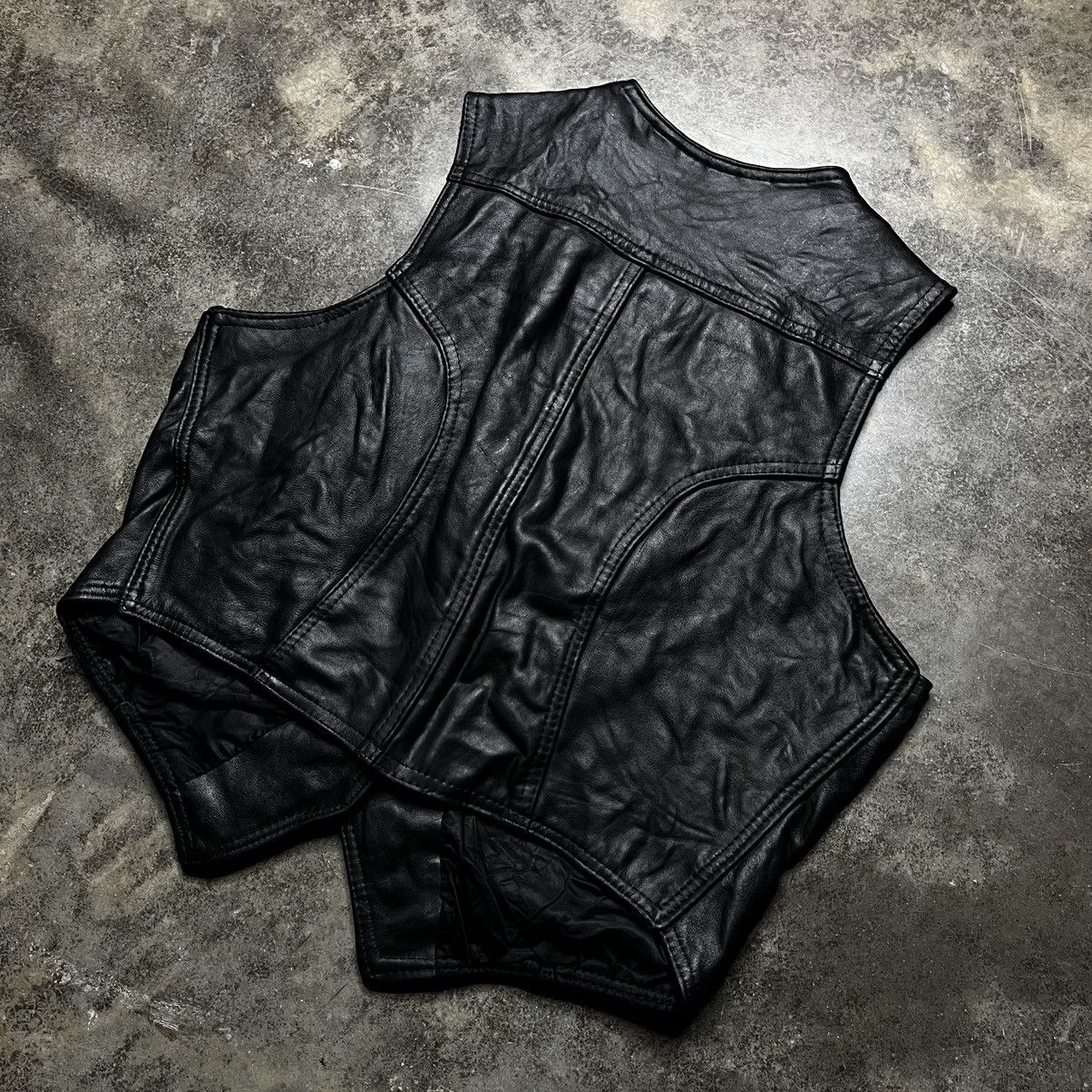 Vintage vintage black leather button snap biker vest Size US M / EU 48-50 / 2 - 4 Thumbnail