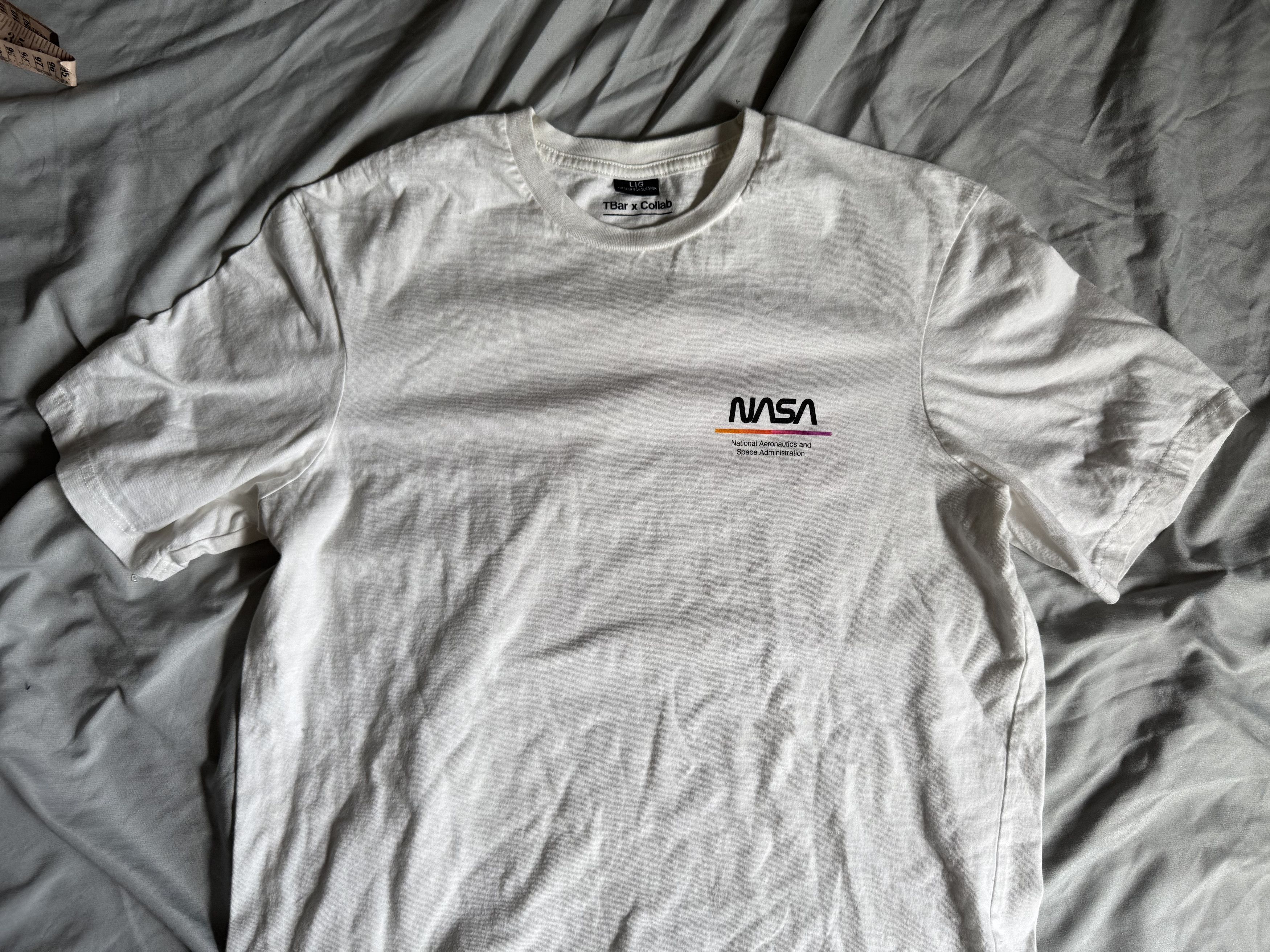 NASA TBar X Collab Nasa Men's Graphic T-Shirt L (feels like S/M) Size US M / EU 48-50 / 2 - 3 Thumbnail