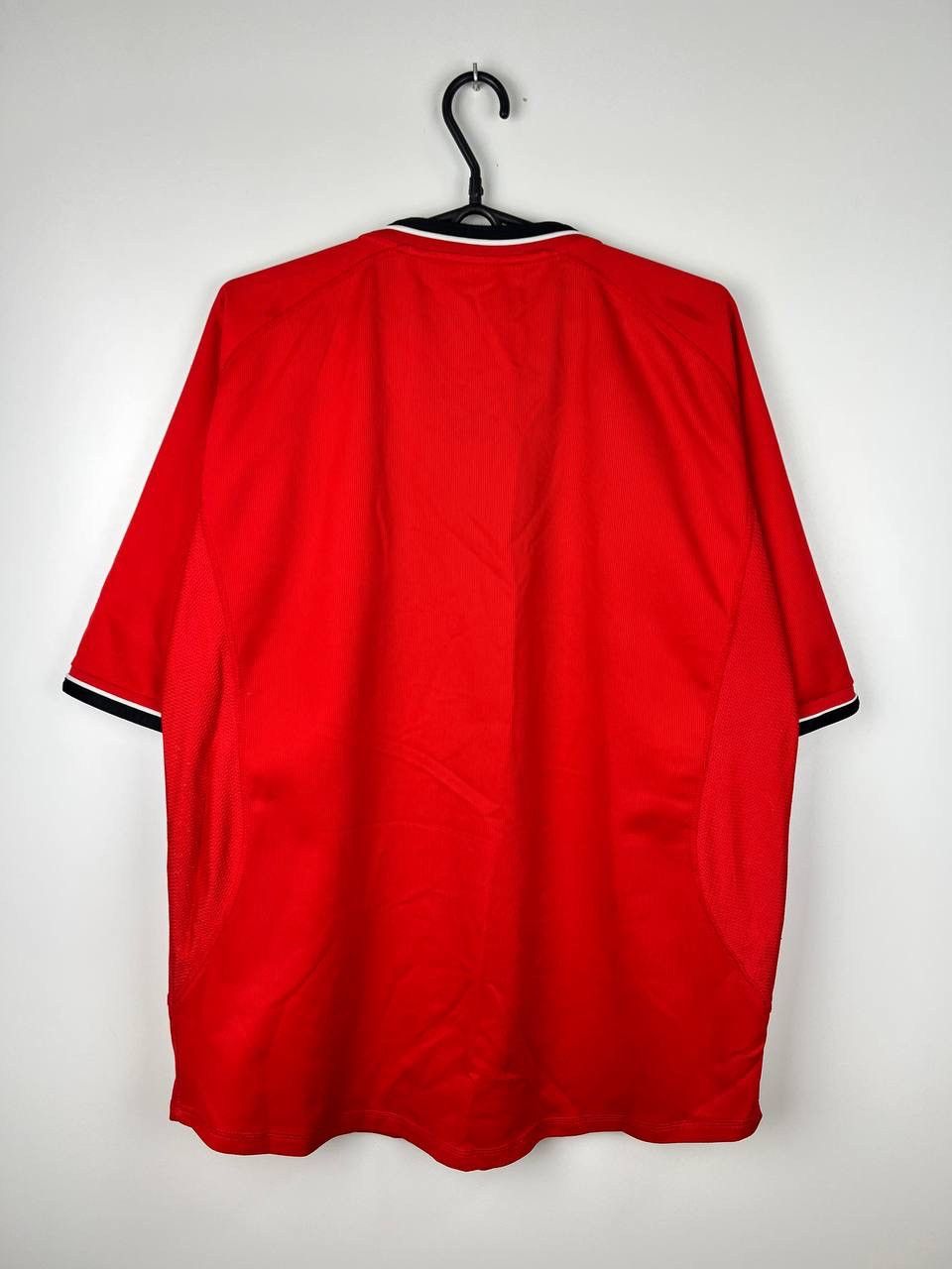 Vintage Manchester United Umbro 2000-2003 jersey t-shirts size L Size US L / EU 52-54 / 3 - 2 Thumbnail