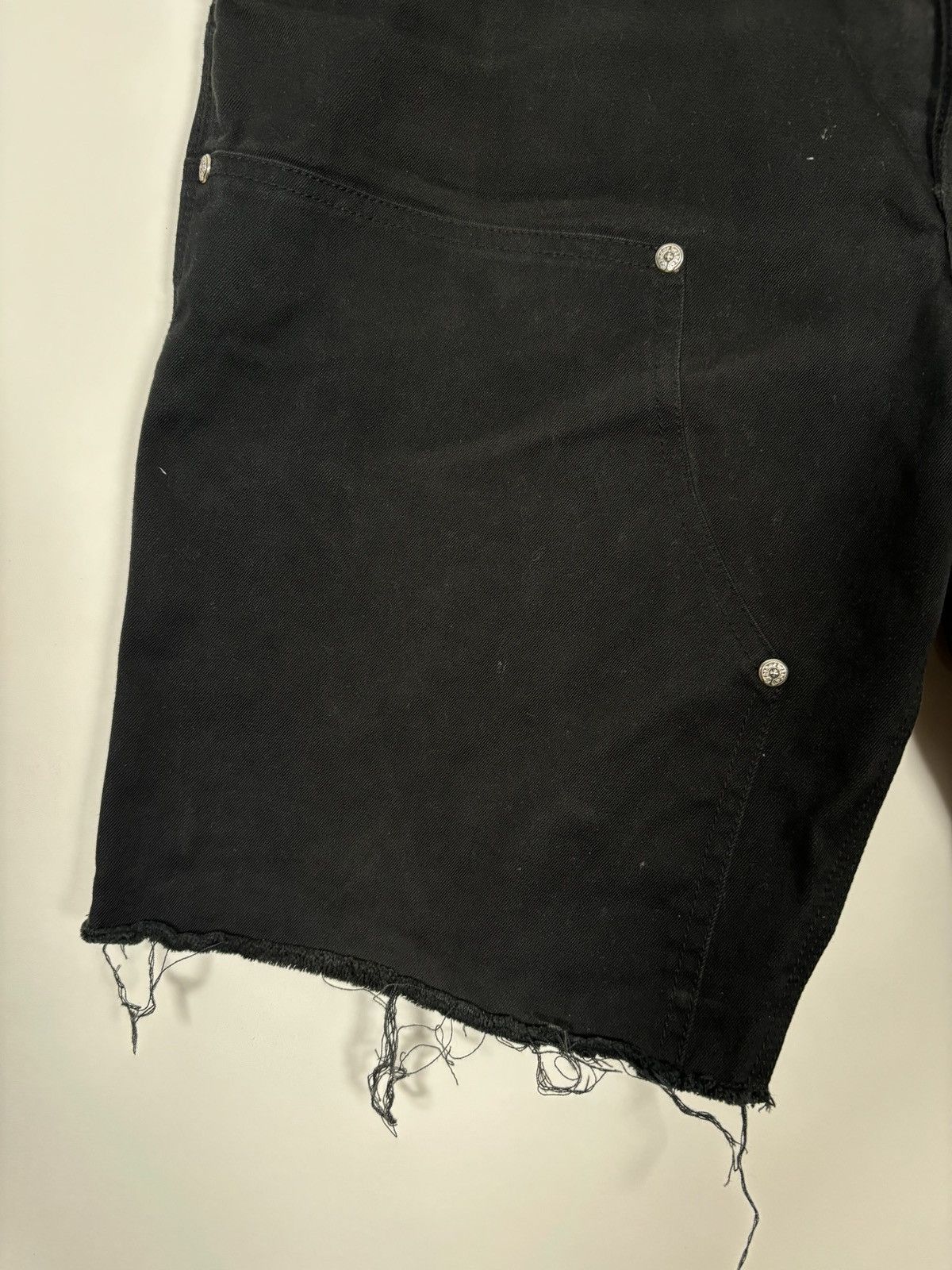 Chrome Hearts 🚭CHROME ESSENTIAL🚭BLACK CARPENTER SHORTS Size US 34 / EU 50 - 2 Thumbnail