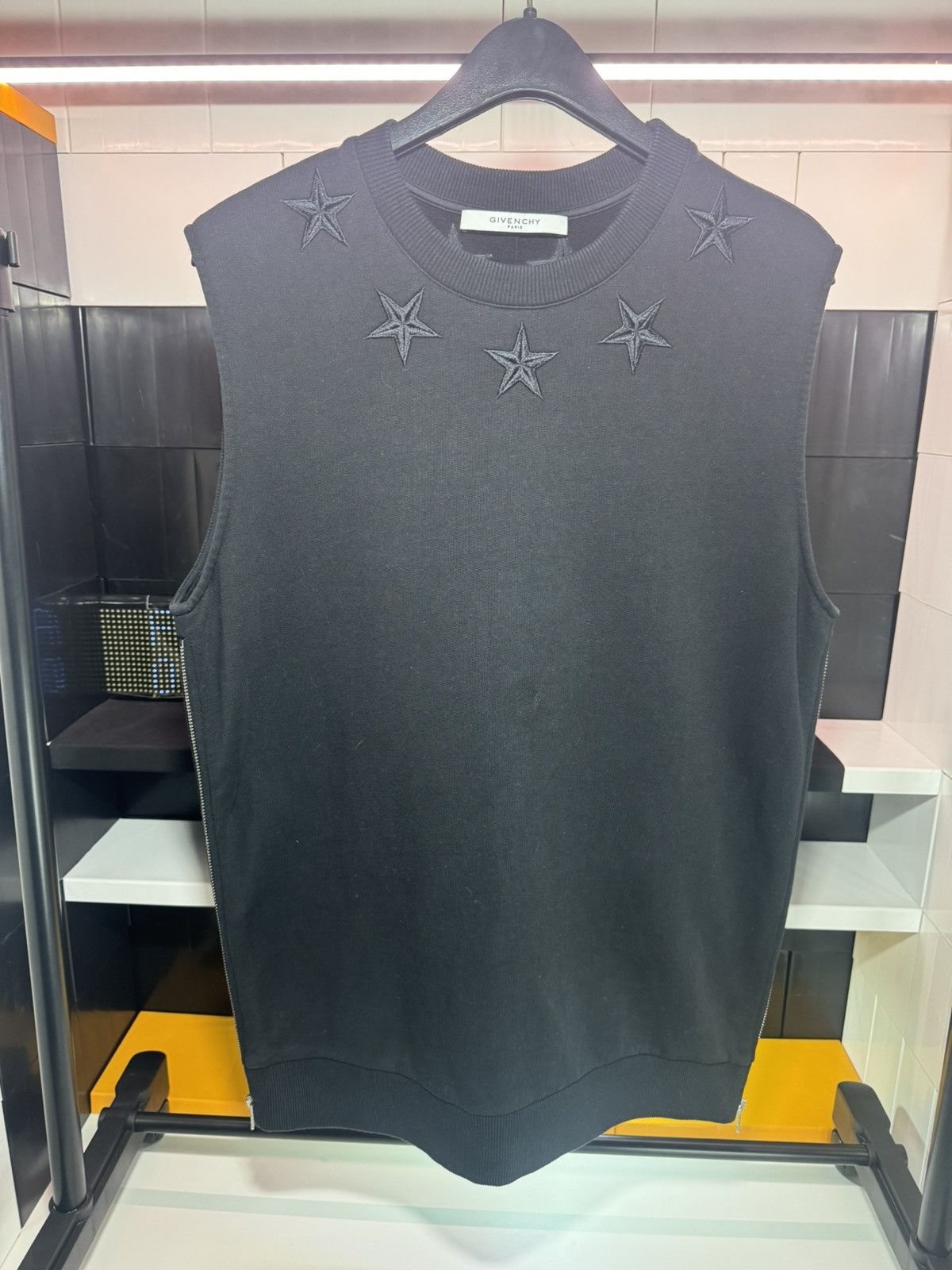 Givenchy Givenchy Sweater Vest Size US M / EU 48-50 / 2 - 2 Thumbnail