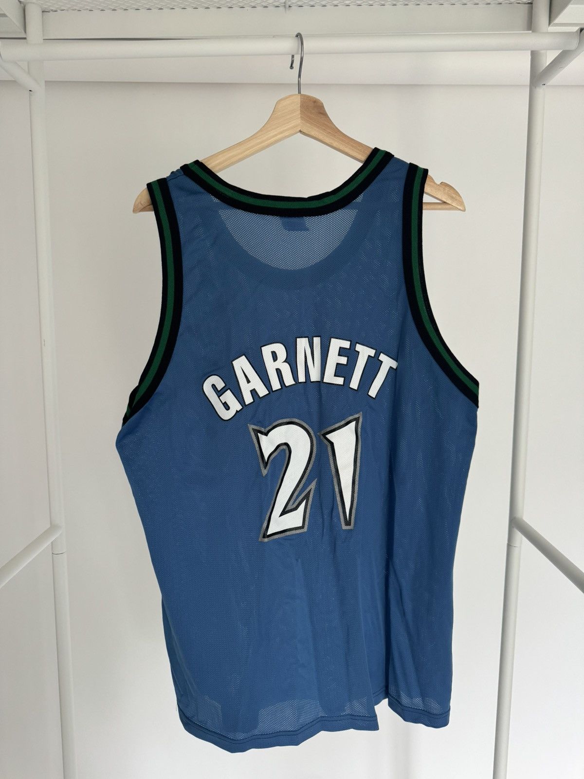 Champion Kevin Garnett Timberwolves Champion Jersey size 44 Size US S / EU 44-46 / 1 - 2 Thumbnail