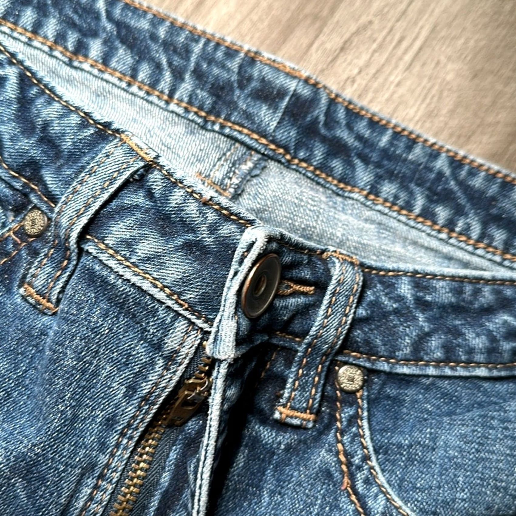 Wrangler Wrangler Aura Blue Boot Cut Jeans - Women 30 Regular Size 30, Bootcut, 32 Inseam, 40.5 Length, 8 Leg Opening, 10 Rise, 11.5 Thigh, MS10698 Size 30" / US 8 / IT 44 - 7 Thumbnail