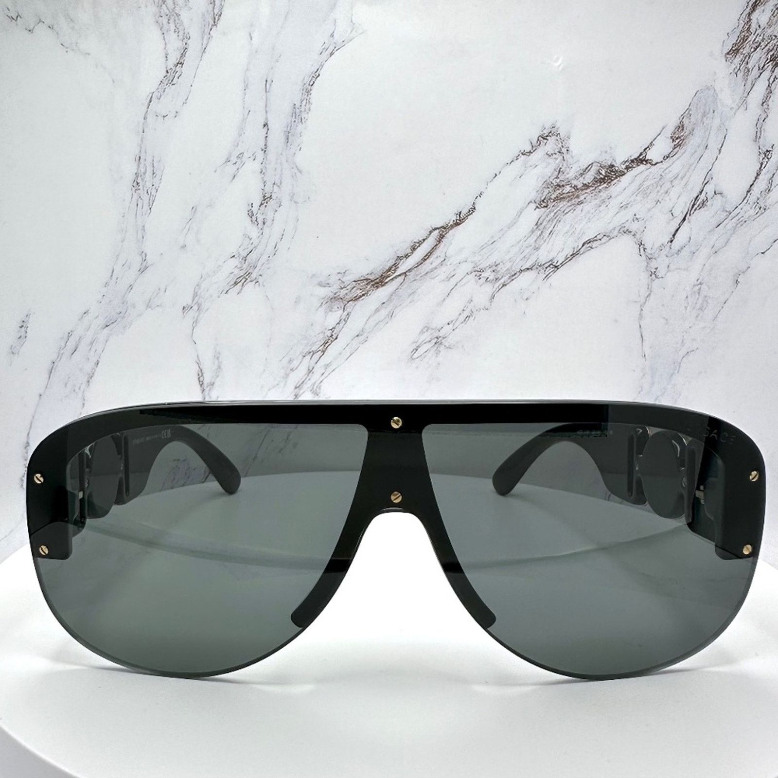 Versace New VERSACE Sunglasses Black Gold Shield Mask Medusa Logo Size ONE SIZE - 2 Thumbnail