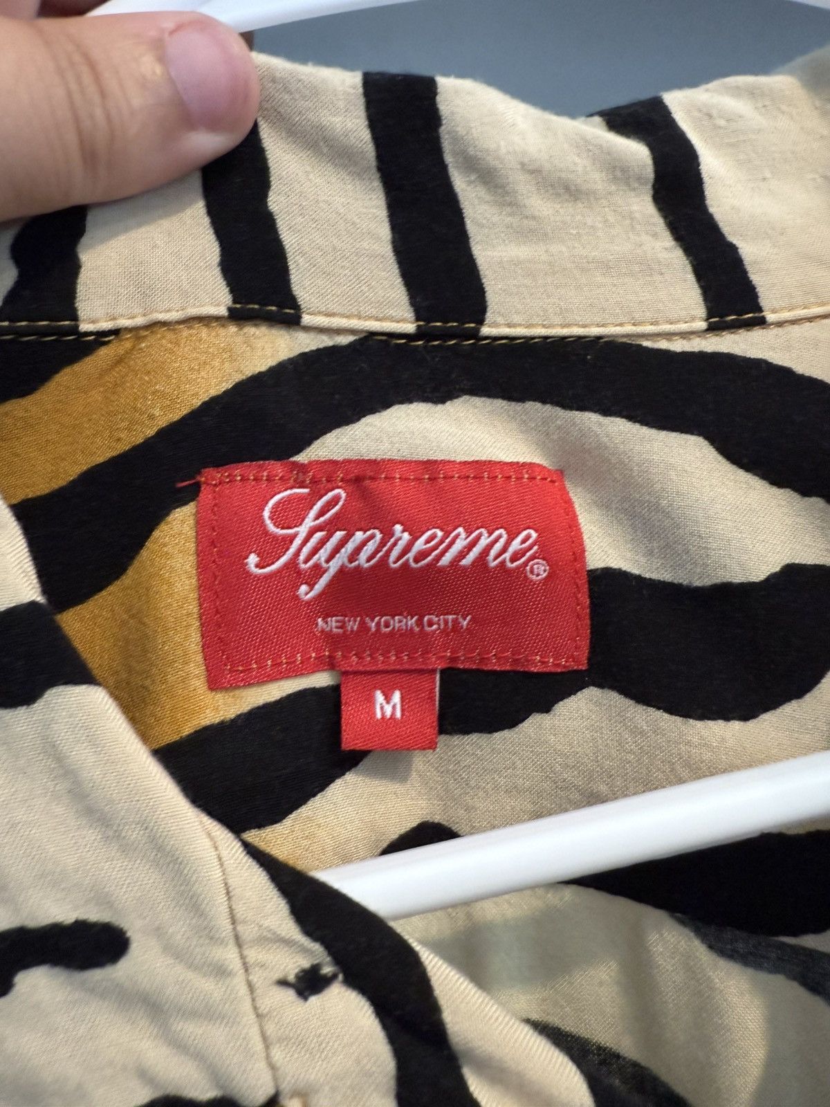 Supreme Tiger Print Supreme 18SS Size US M / EU 48-50 / 2 - 3 Thumbnail