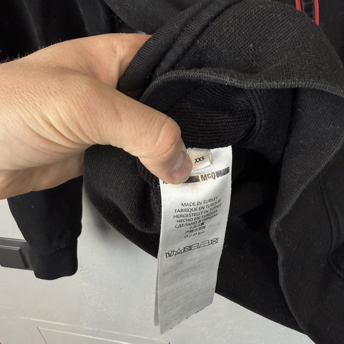 Alexander McQueen Vintage Sweatshirt Alexander Mcqueen Size US XXS / EU 40 - 4 Thumbnail
