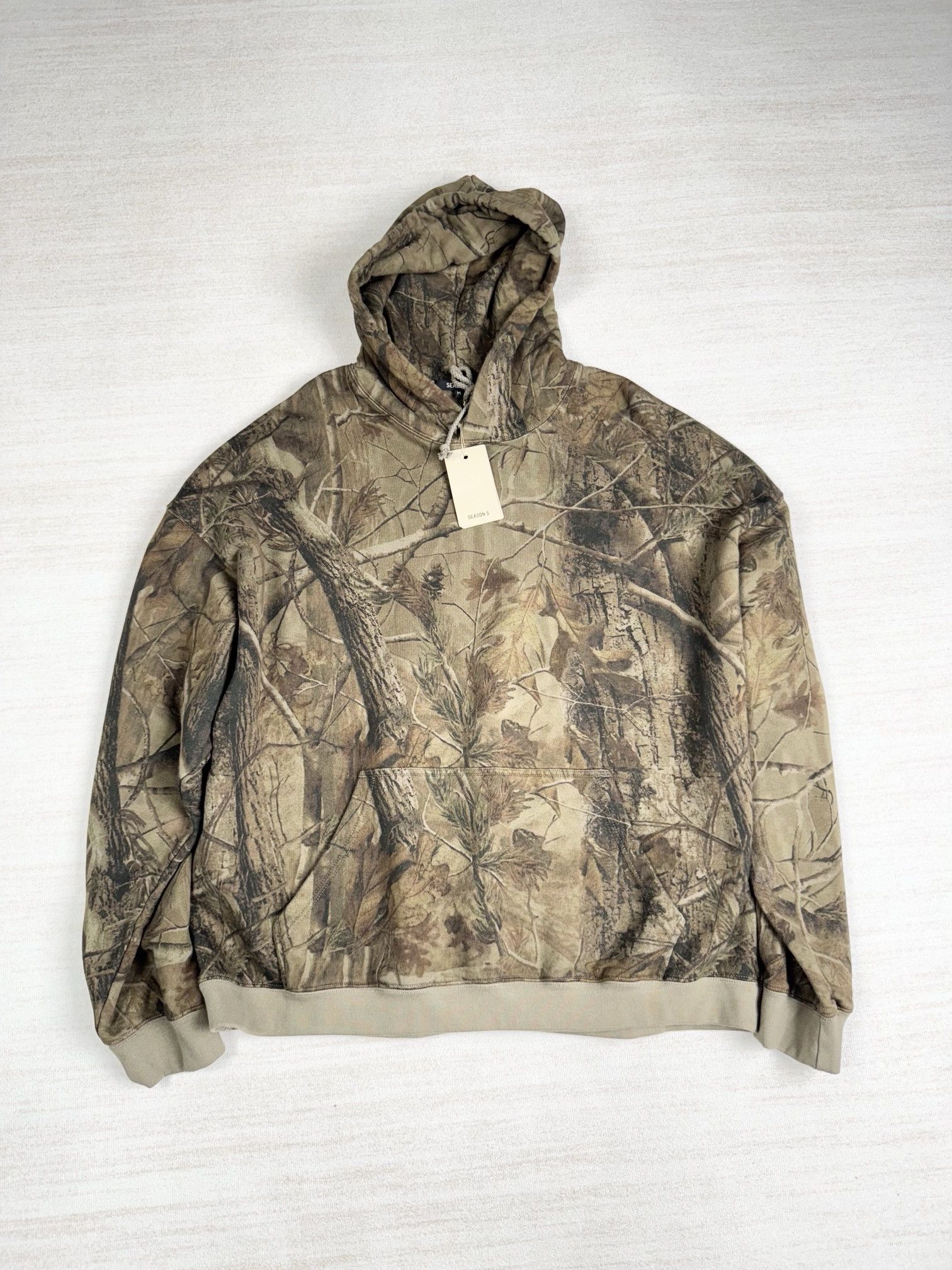 Yeezy season 5 tree camo hoodie Size US M / EU 48-50 / 2 - 1 Thumbnail
