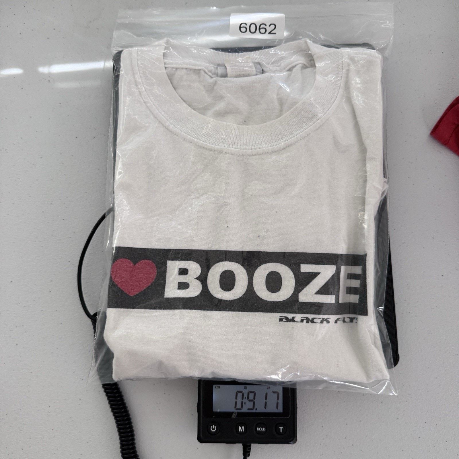 Other Vintage Black Flys T-Shirt Men’s XL White I Love Booze Y2K Size US XL / EU 56 / 4 - 12 Thumbnail
