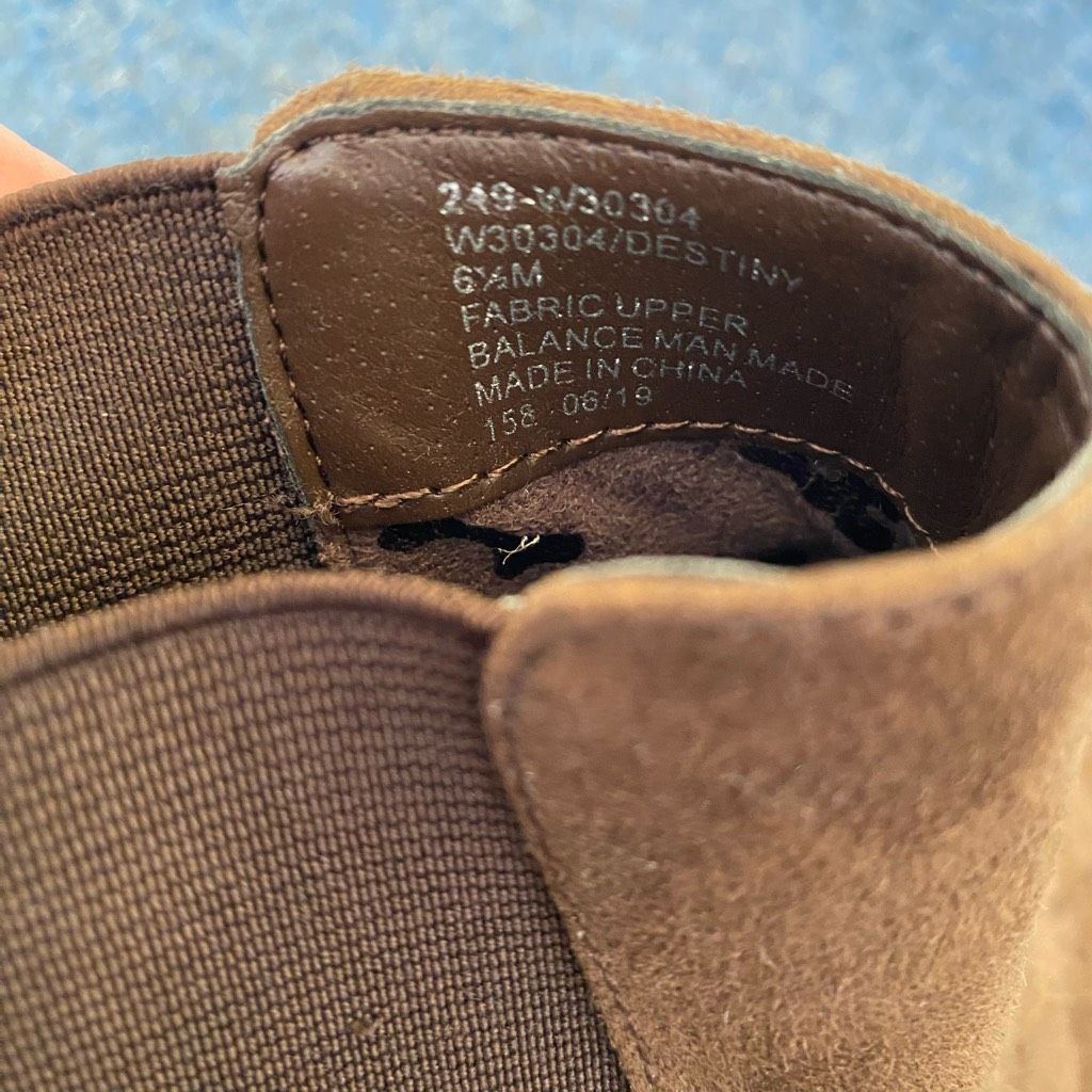 Other White Mountain women 6.5 pull on heeled ankle booties brown Size US 6.5 / IT 36.5 - 8 Thumbnail