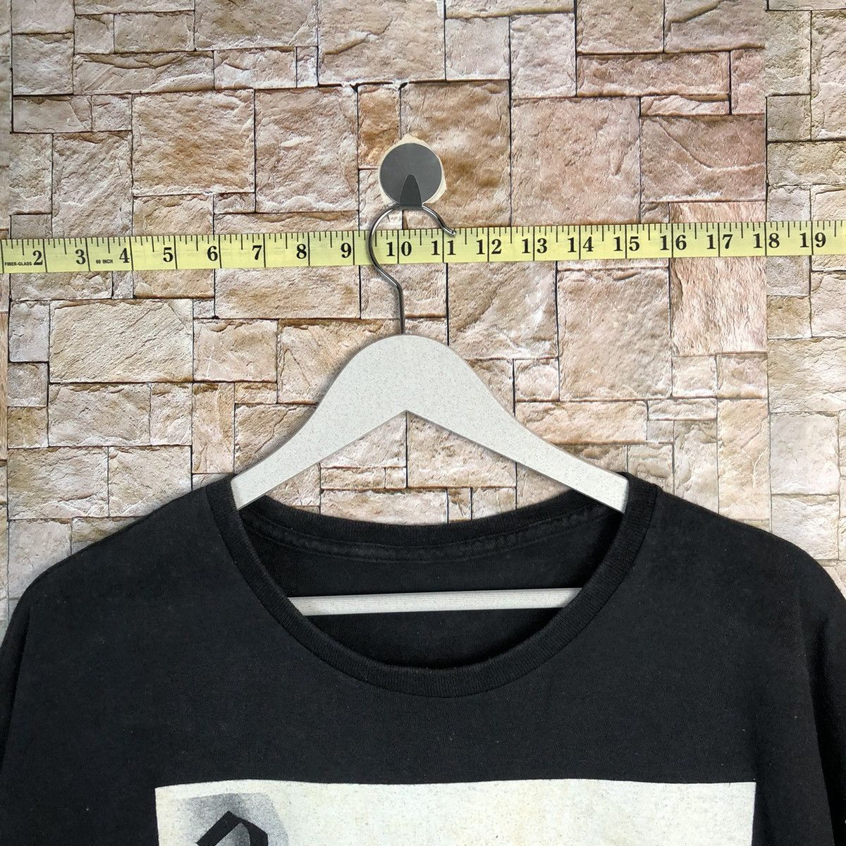 Band Tees 2 Pac Shakur American rapper legend Black T-Shirt #A283 Size US XL / EU 56 / 4 - 4 Thumbnail