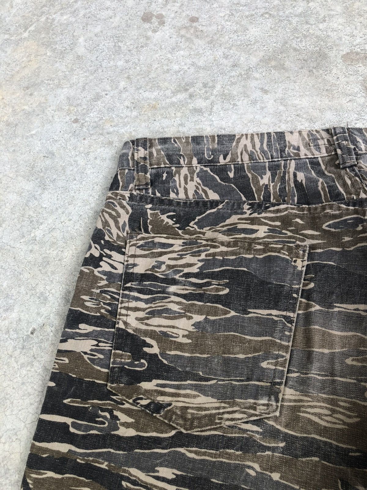 Hysteric Glamour Tiger Stripe Johnbull Fullprint Jeans Size US 33 - 16 Thumbnail