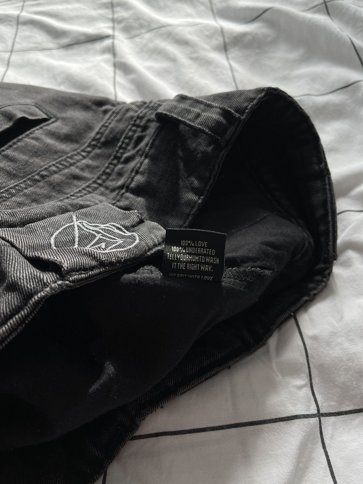 No Faith Studios NO FAITH STUDIOS Distressed Cargo Raver denim Baggy Pants Size US 32 / EU 48 - 13 Thumbnail