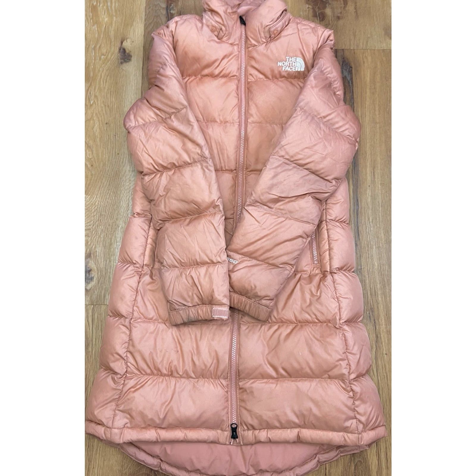 The North Face The North Face Women's Metropolis Parka III Puffer Jacket XS Rose Dawn No Hood Spots Size XS / US 0-2 / IT 36-38 - 4 Thumbnail