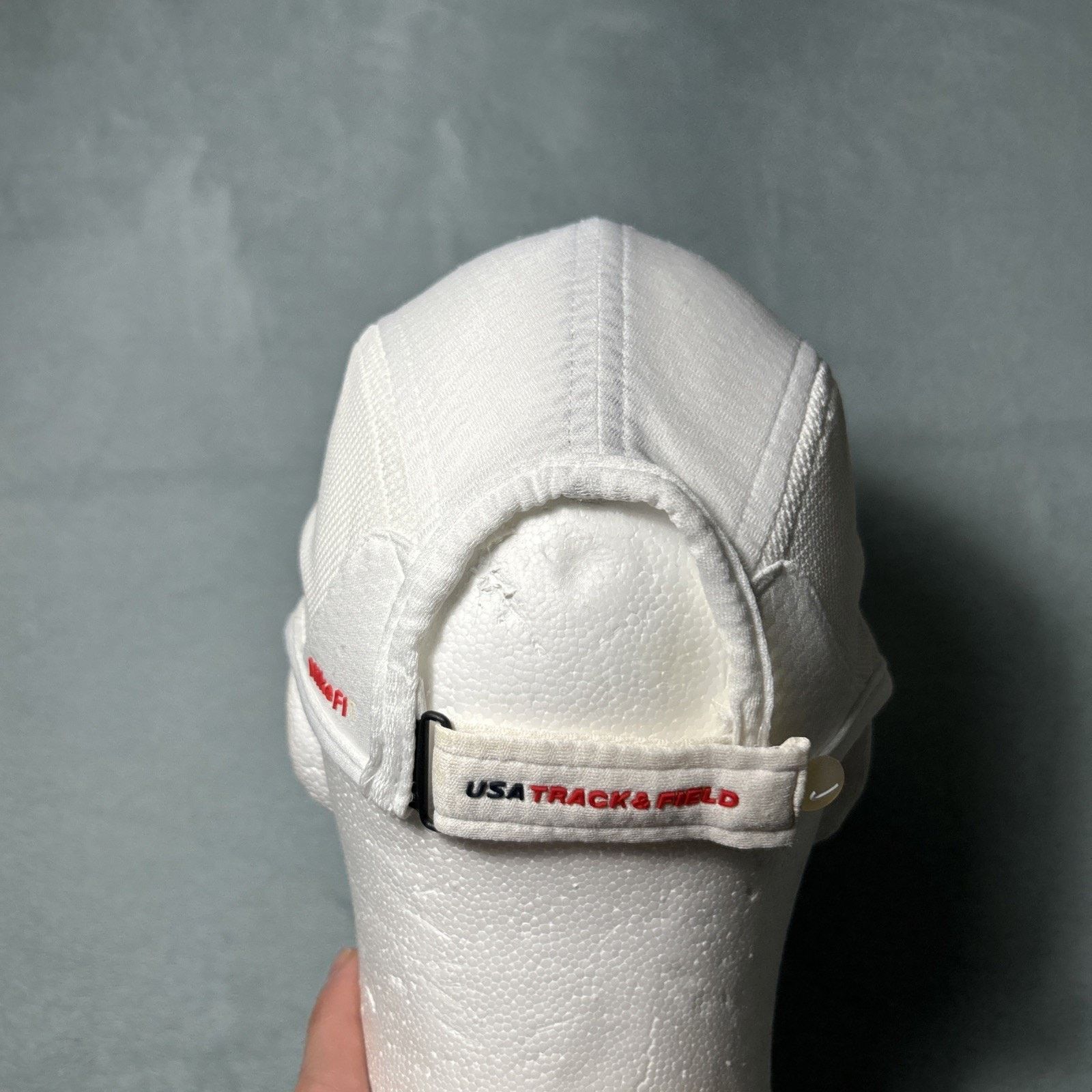 Nike Nike USATF Track Field Mesh 5 Panel Hat Tail Feather Eminem Size ONE SIZE - 6 Thumbnail
