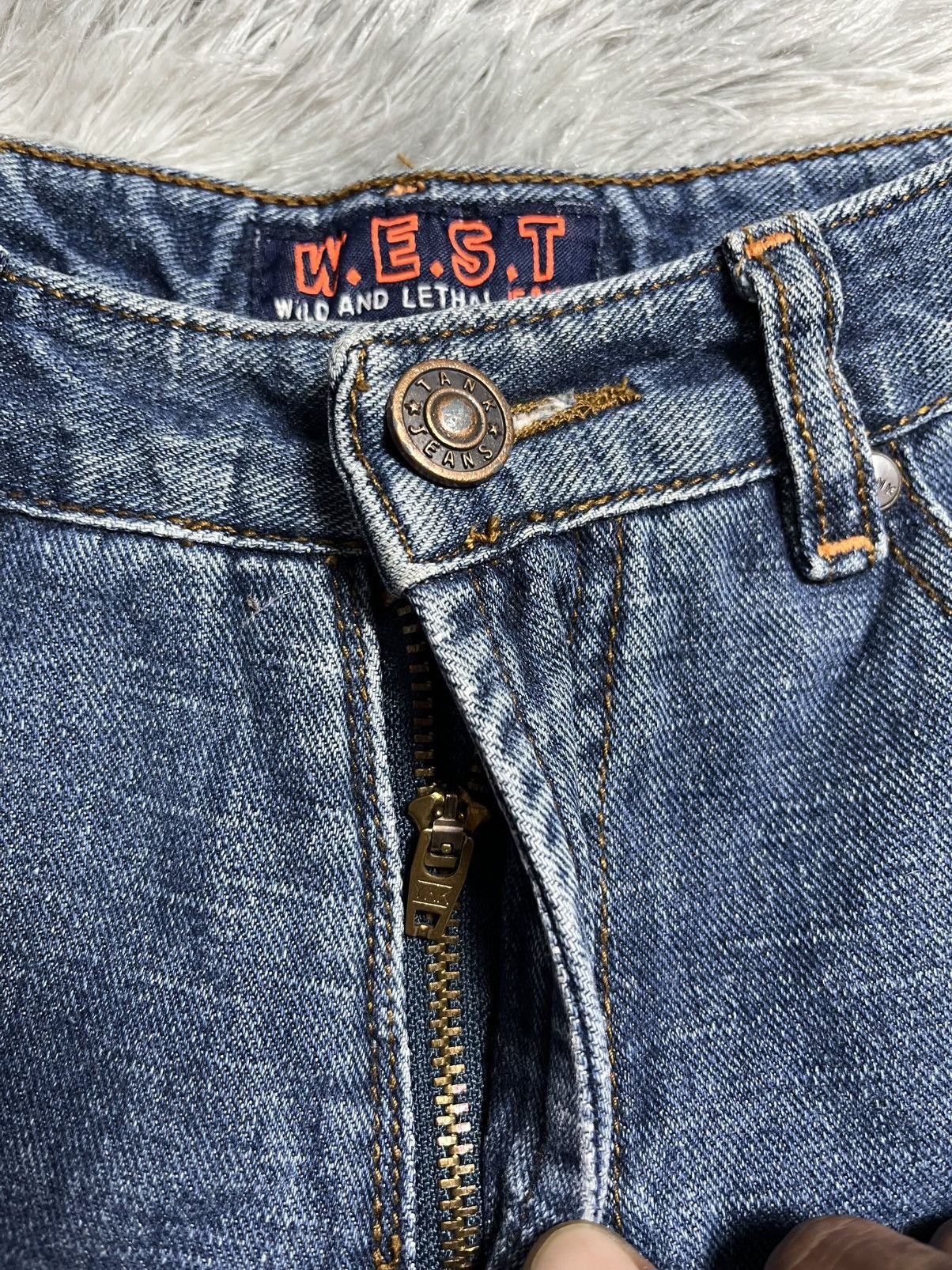 W&LT Vintage Wild and Lethal trash flare jeans Size 28" / US 6 / IT 42 - 7 Thumbnail
