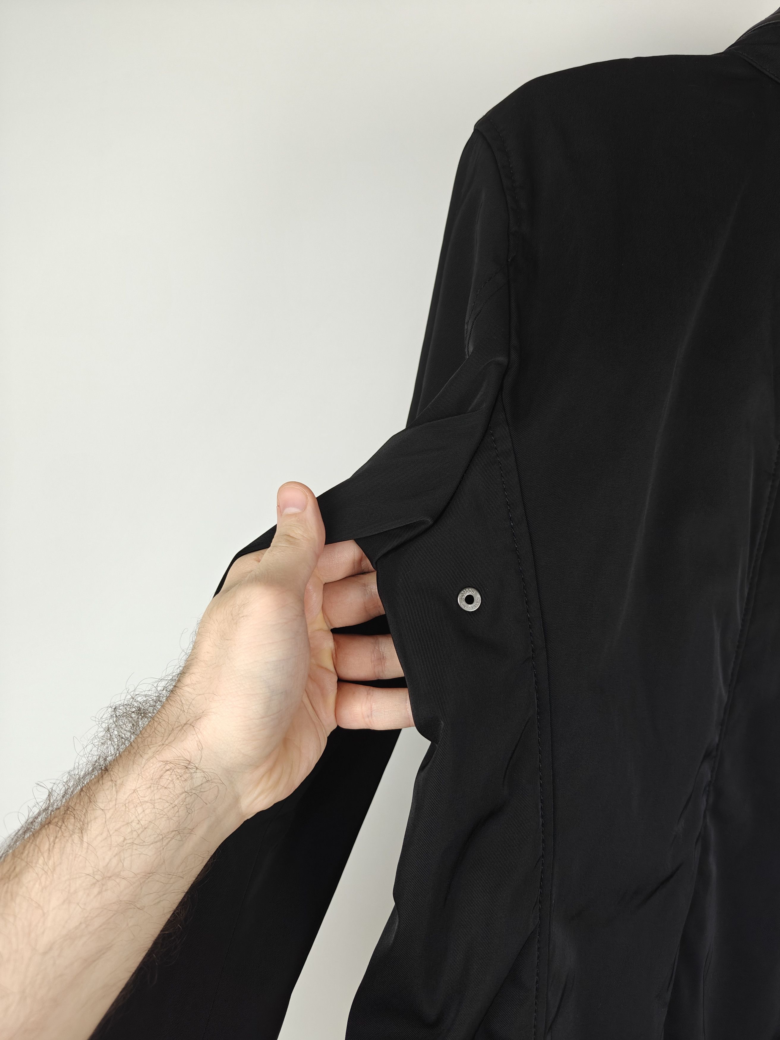Armani Collezioni Armani Collezioni Jacket Water Repellent Black size 50 Size US L / EU 52-54 / 3 - 10 Thumbnail