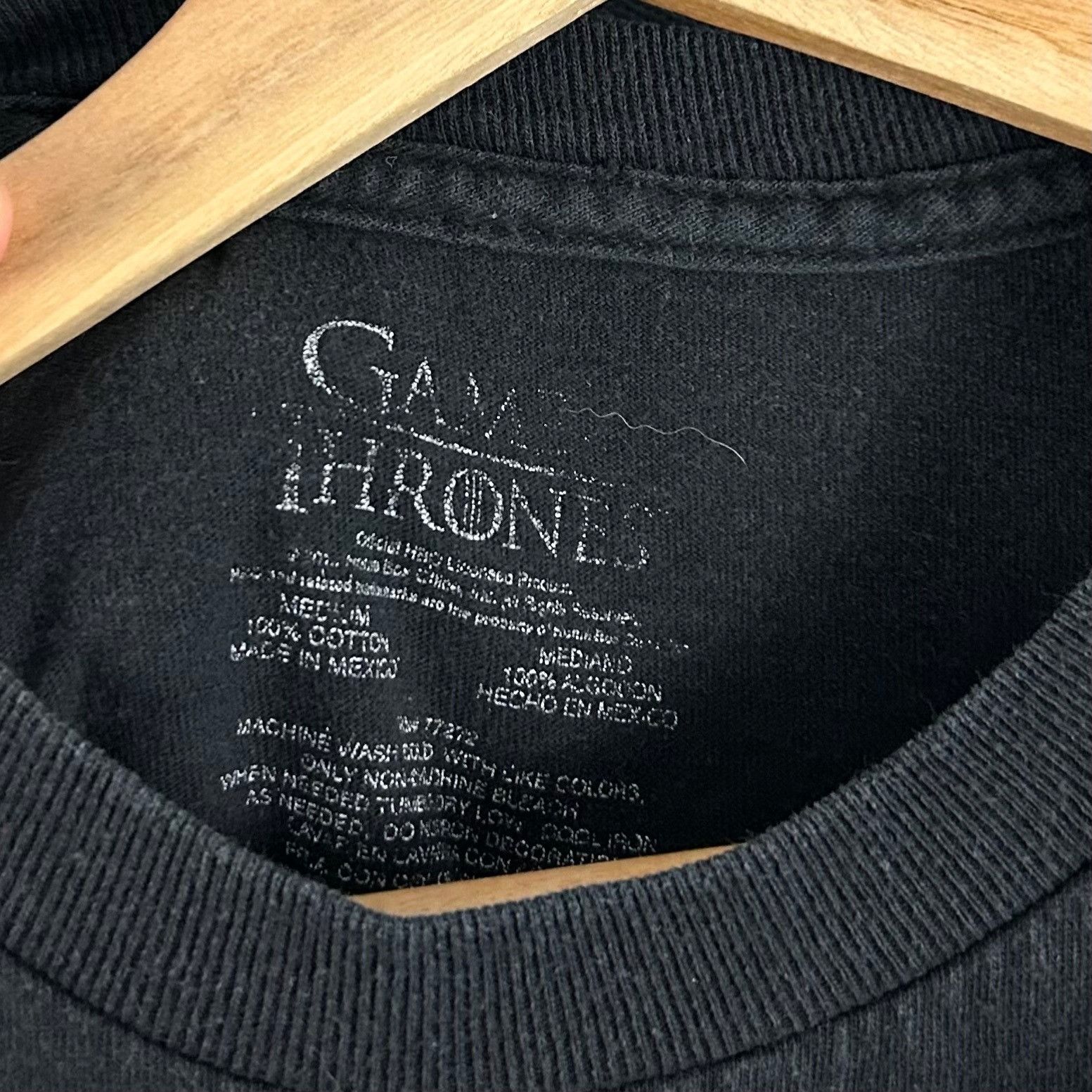 Other Game Of thrones Promo shirt Size US M / EU 48-50 / 2 - 3 Thumbnail