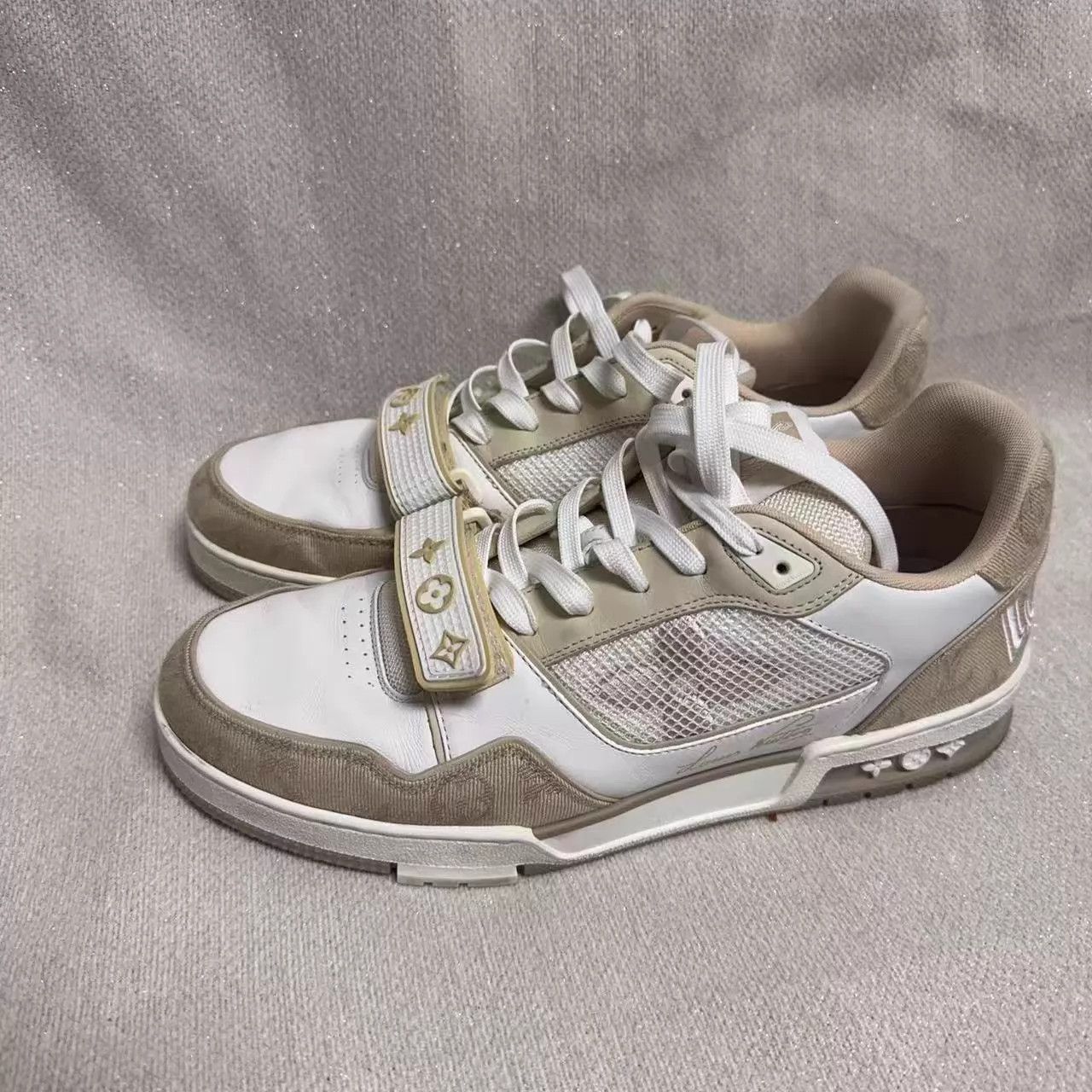 Louis Vuitton Beige Low-Top Sneakers Size 9 Size US 9 / EU 42 - 1 Thumbnail