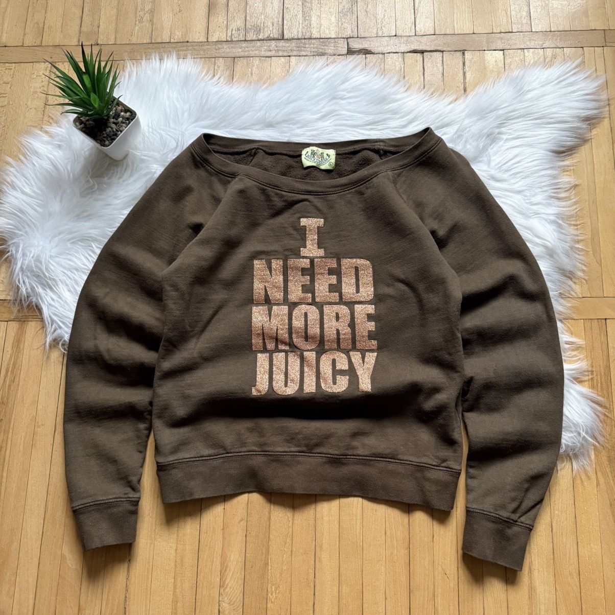 Juicy Couture 📌 Vintage Juicy Couture “I need More Juicy” Y2K Sweatshirt Size L / US 10 / IT 46 - 1 Thumbnail