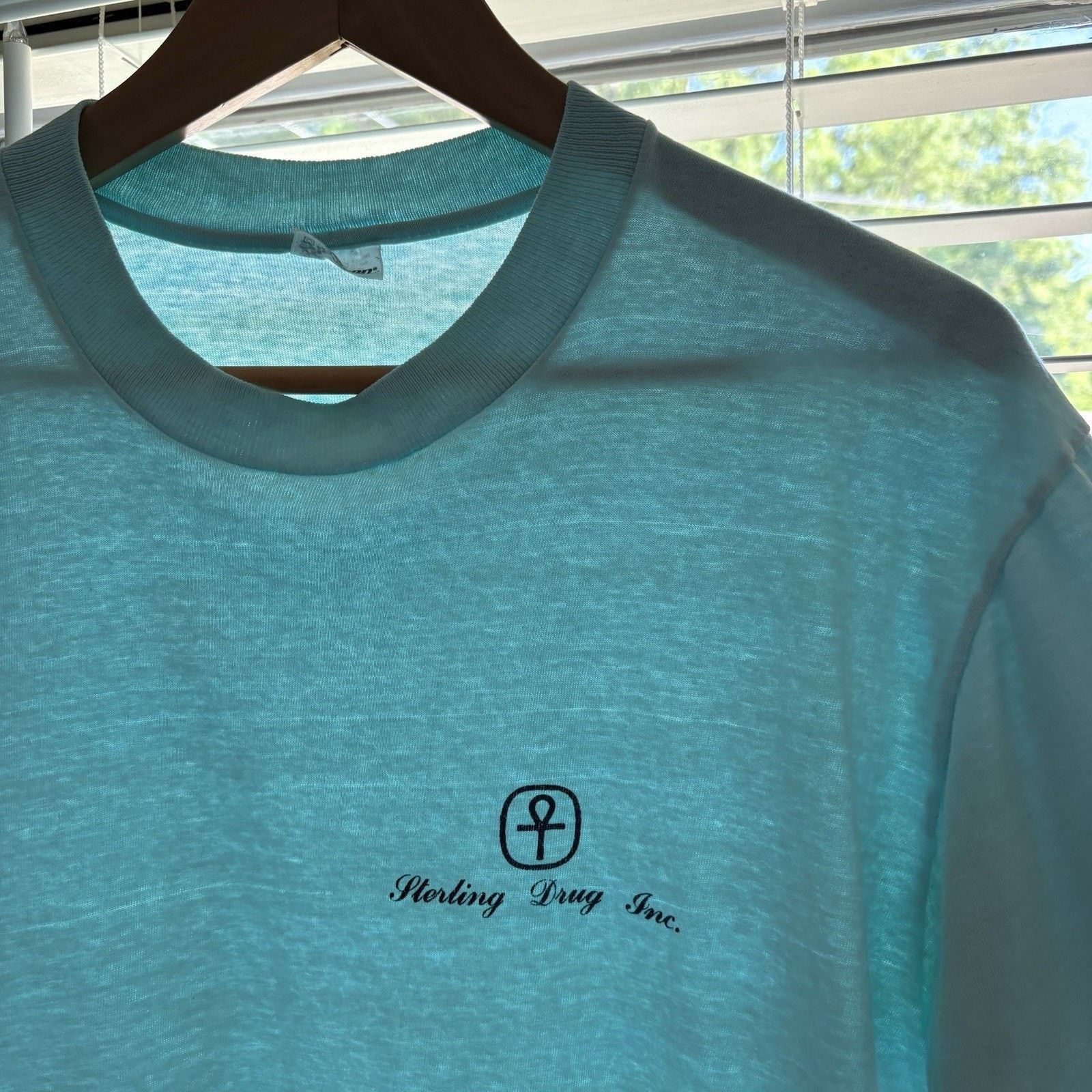 Vintage Vintage Sterling Drug Inc Pharmaceuticals T-Shirt Thin L Size US L / EU 52-54 / 3 - 2 Thumbnail