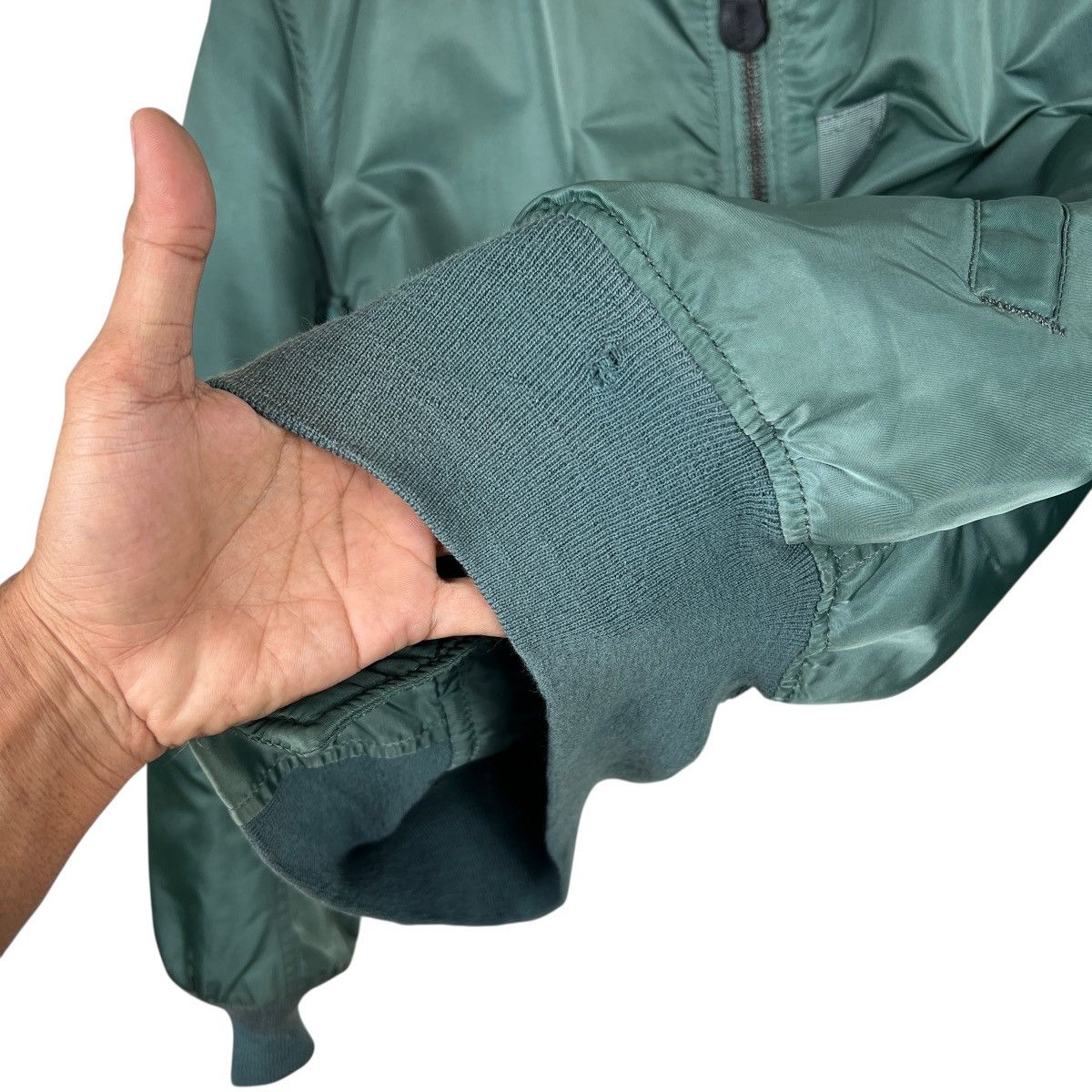 Alpha Industries 🔥 RARE RIOT ALPHA MA-1 US AIR FORCE SATIN BOMBER JACKET Size US M / EU 48-50 / 2 - 9 Thumbnail