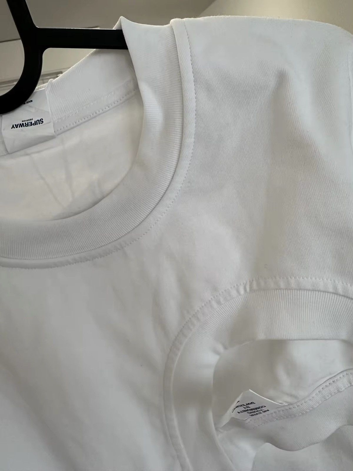 Japanese Brand "Fake Two Shirt" White Tshirt Size US L / EU 52-54 / 3 - 10 Thumbnail