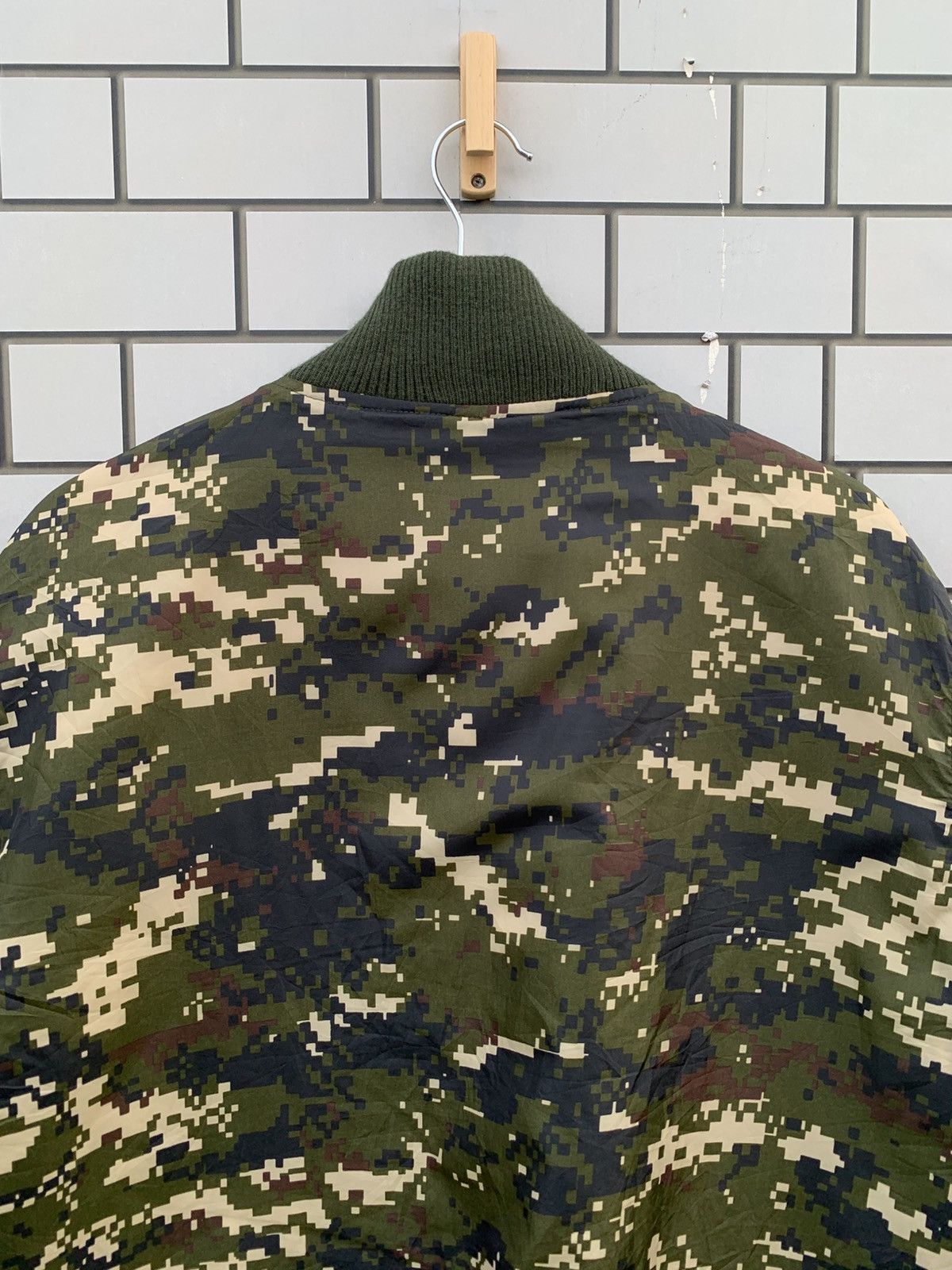 Penfield Vintage Penfield Camo Reversible Puffer Jacket Size US L / EU 52-54 / 3 - 15 Thumbnail