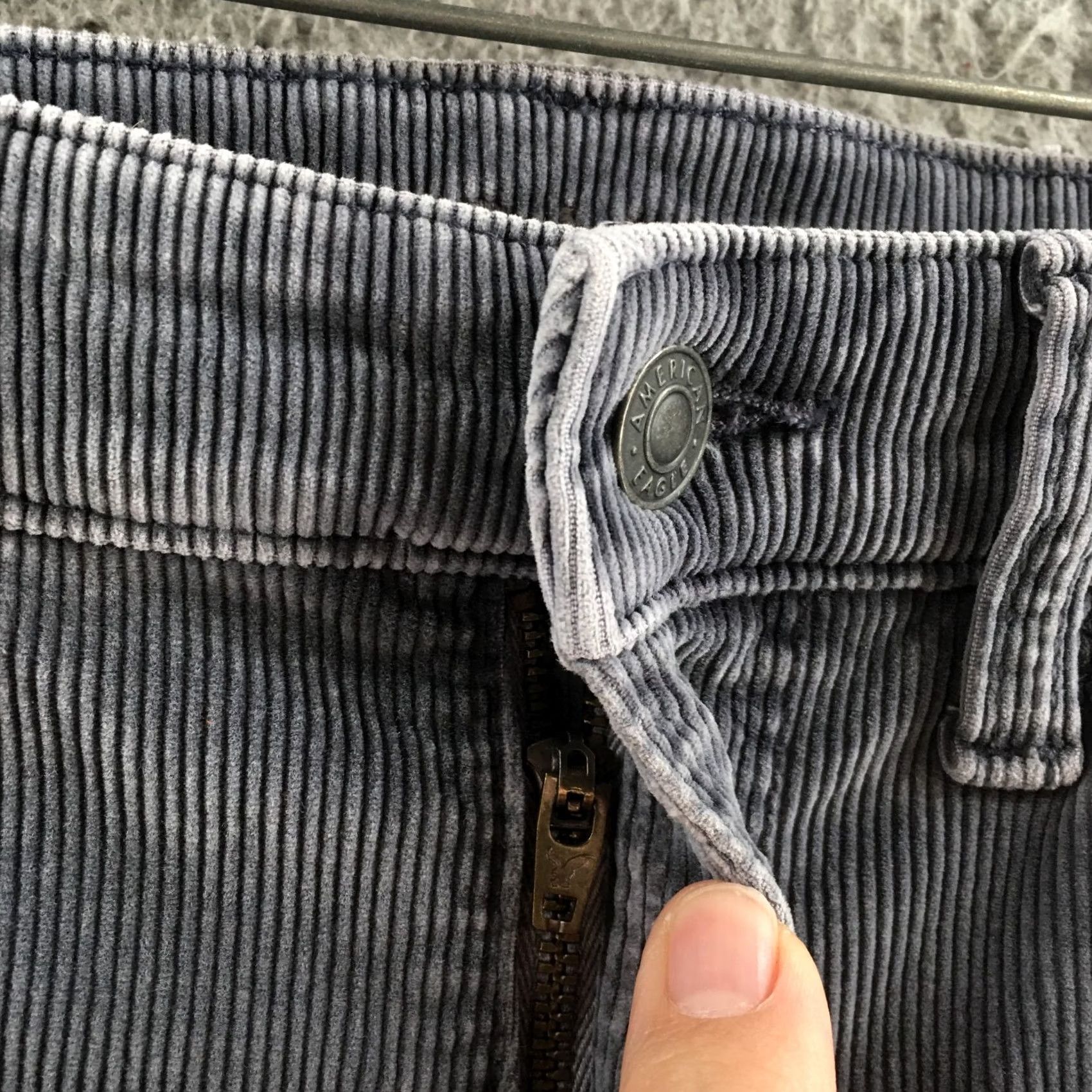 American Eagle Outfitters American Eagle Pants Womens 6 Regular Gray Corduroy Slim Leg Stretch Mid Rise Size 28" / US 6 / IT 42 - 5 Thumbnail