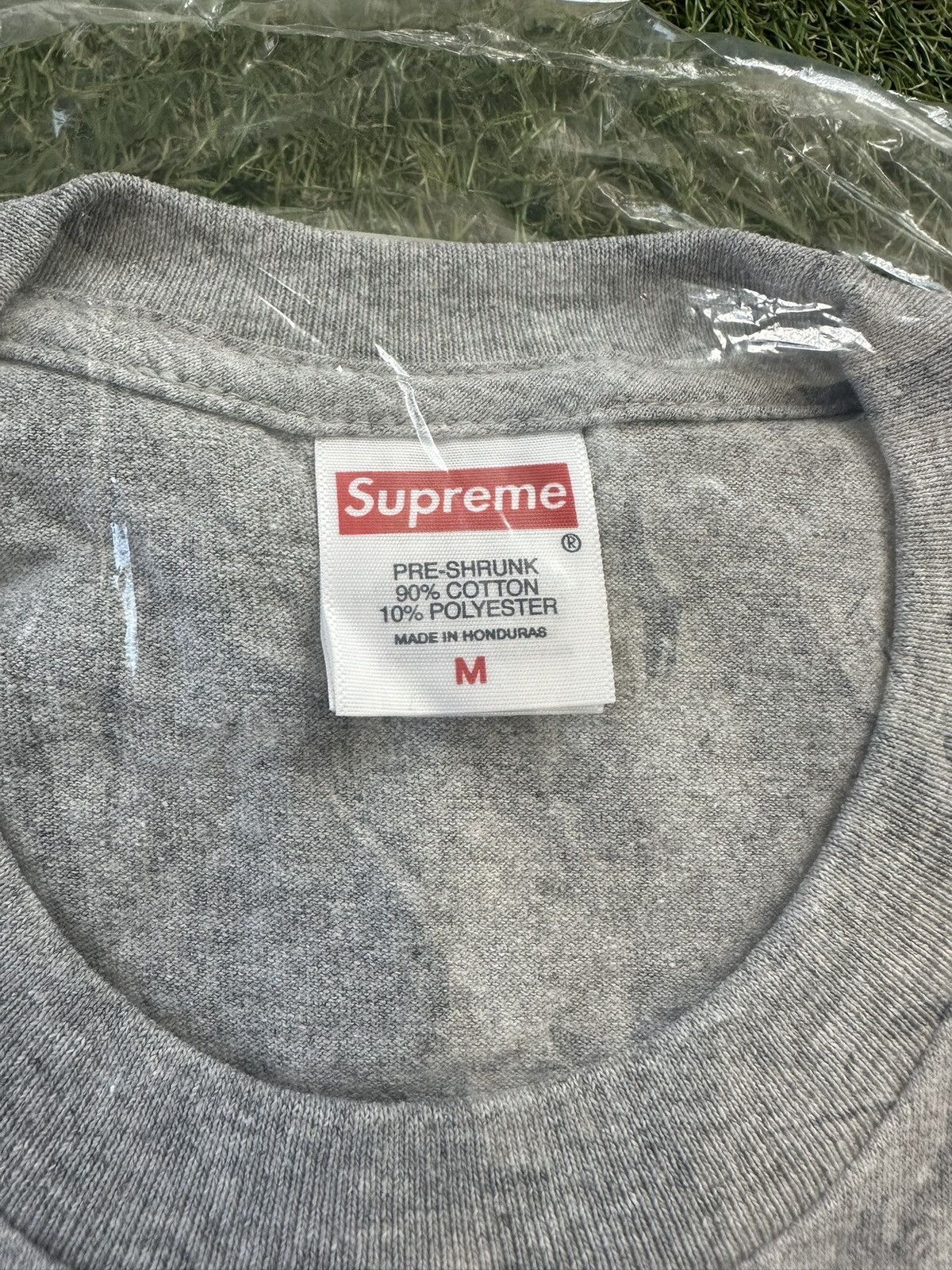 Supreme Supreme FW25 Playboi Carti Photo Tee Heather Grey Sz Medium Size US M / EU 48-50 / 2 - 5 Thumbnail