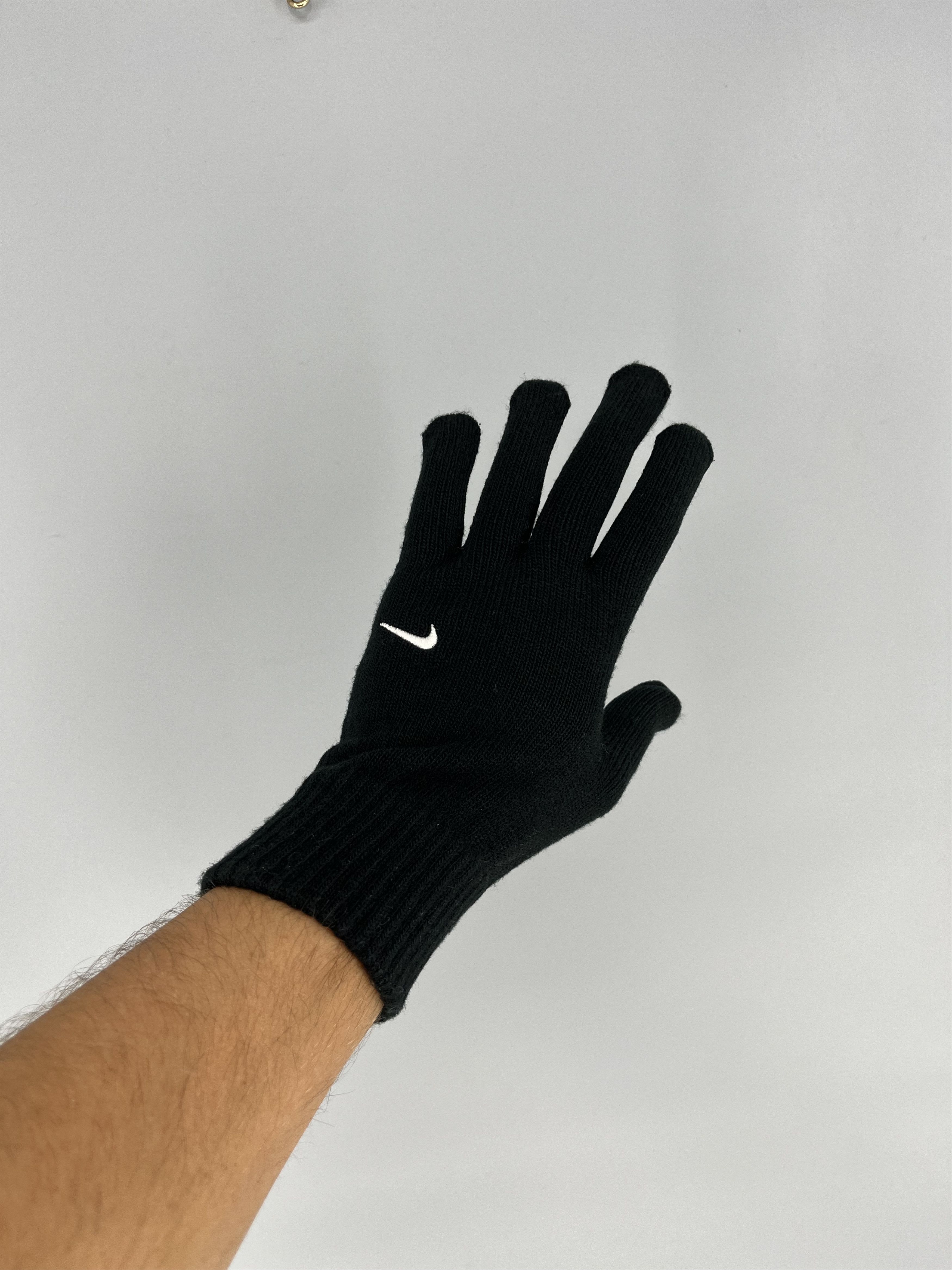 Japanese Brand VINTAGE NIKE DRILL Y2K GLOVES Size ONE SIZE - 1 Thumbnail