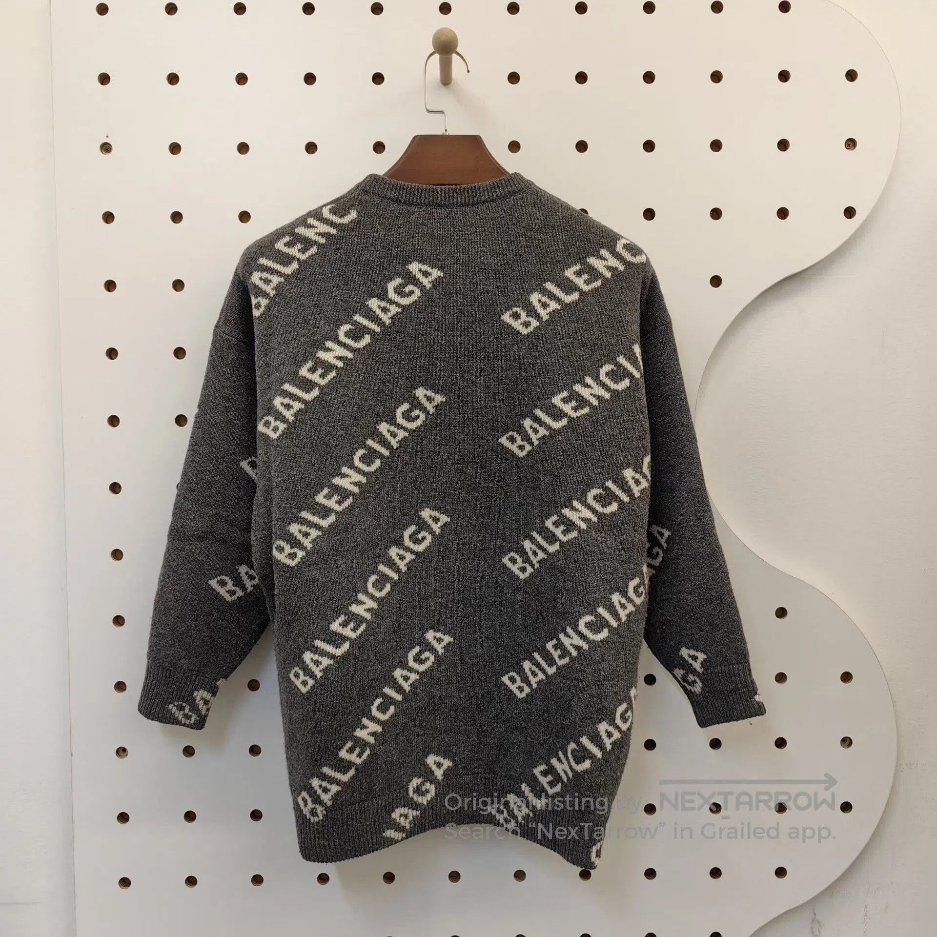 Balenciaga Balenciaga Grey Logo Knit Sweater XS. Size US XS / EU 42 / 0 - 2 Thumbnail