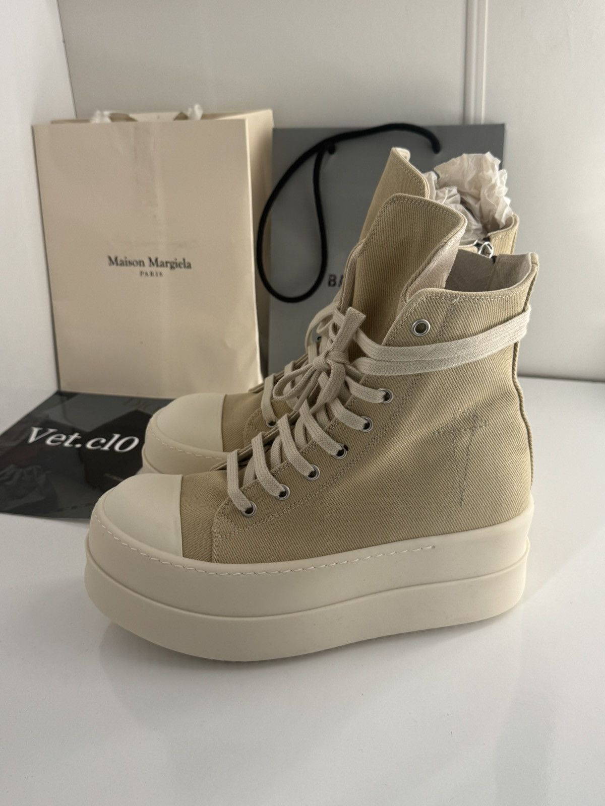 Rick Owens Drkshdw ⛔️Rick owens ramones double bumper drkshdw beige high 38.5 Size US 8.5 / IT 38.5 - 1 Thumbnail