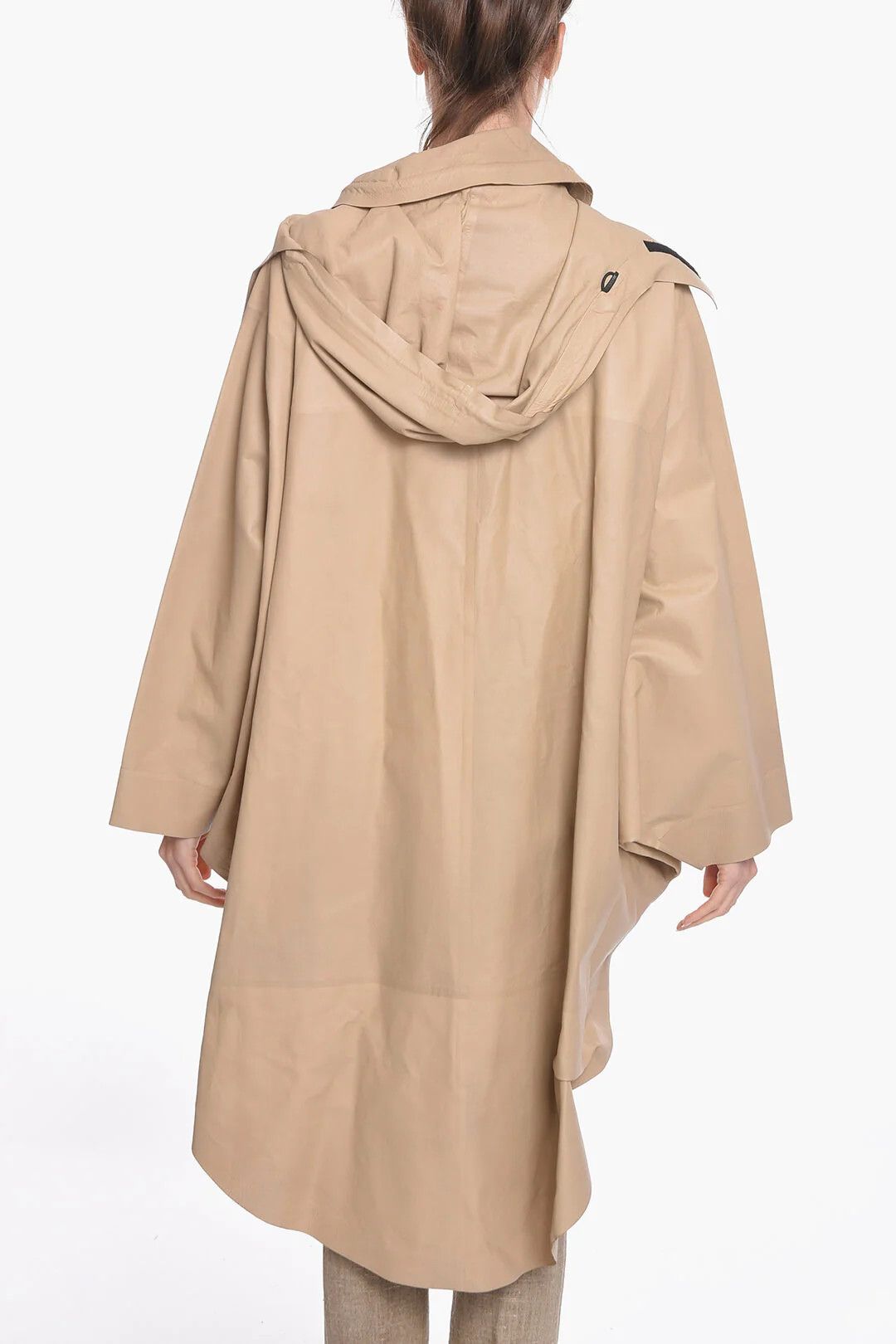 Bottega Veneta og1mm0426 Leather Raincoat in Beige Size S / US 4 / IT 40 - 2 Thumbnail
