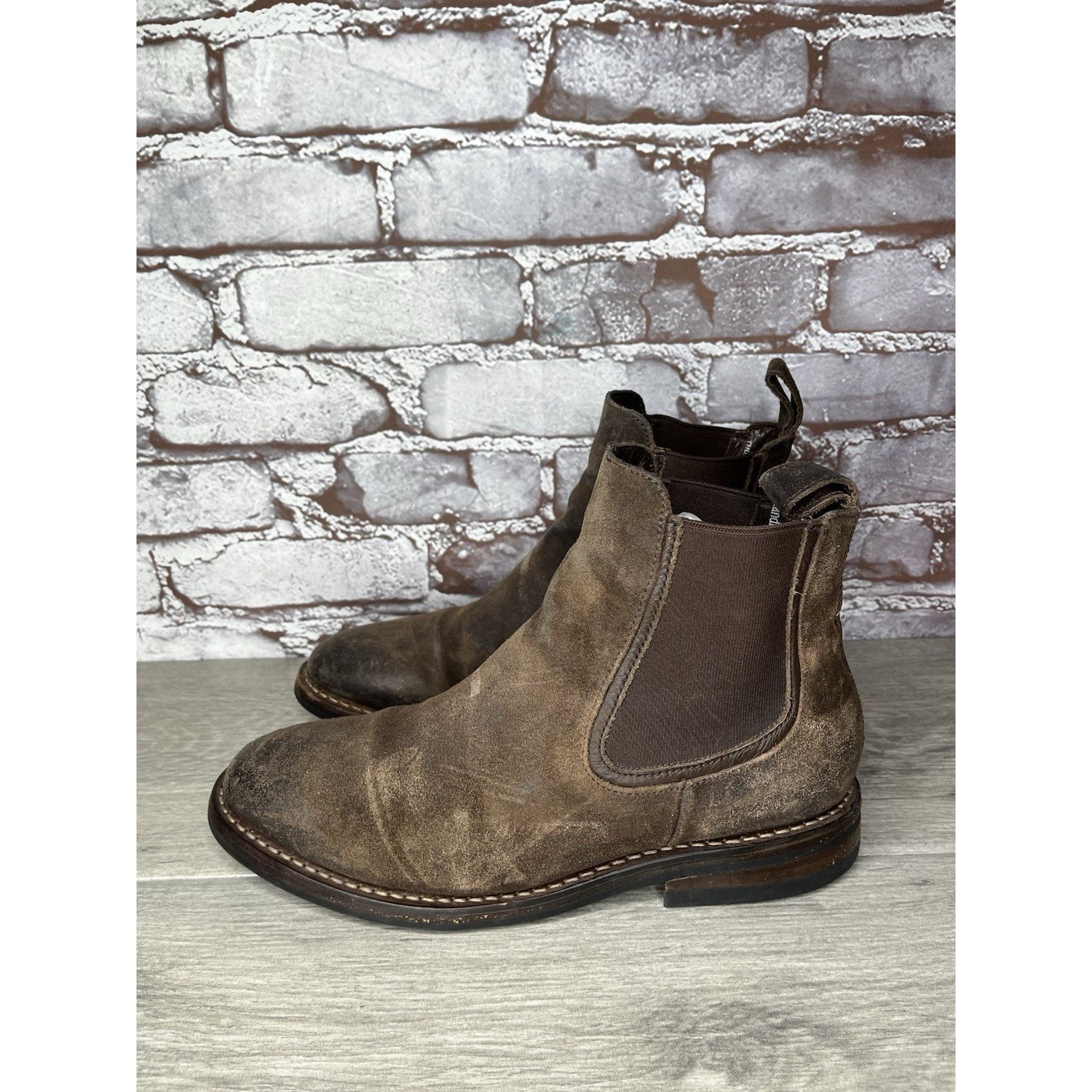 Thursday Boot Company Thursday EveryDay Mocha Brown Suede Leather Chelsea Ankle Bo Size US 6 / EU 39 - 17 Thumbnail