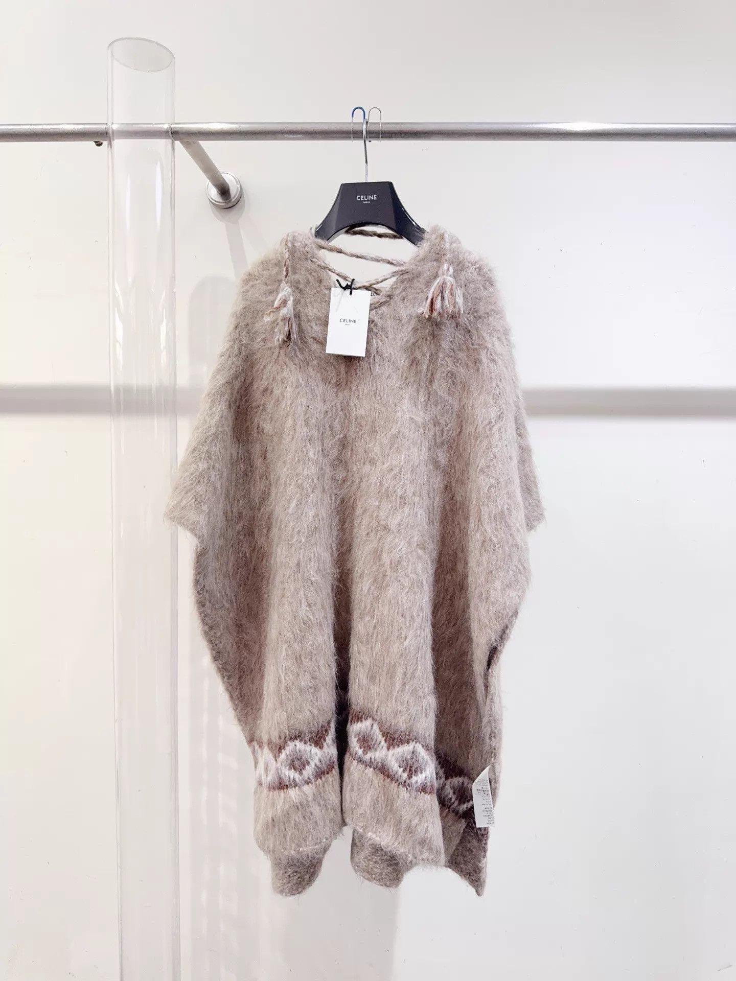 Celine Celine New Wool Alpaca Cloak S Unique Cute Size ONE SIZE - 1 Thumbnail