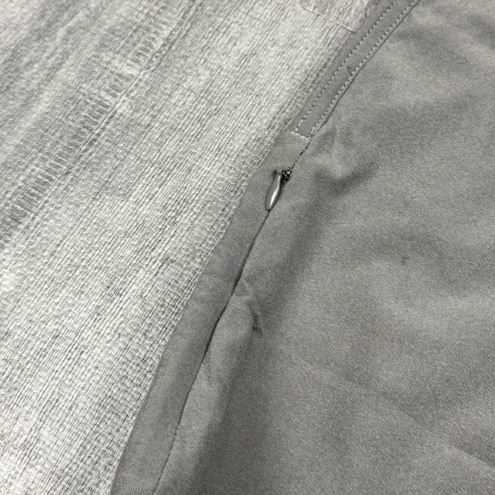 Vintage WOMENS KUHL TREKR KAPRI LIGHTWEIGHT STRETCH HIKING PANTS GRAY ZIP POCKET 4 KD? Size 27" / US 4 / IT 40 - 4 Thumbnail