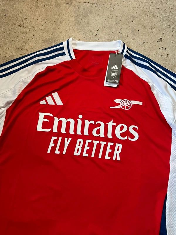 Adidas 2024 - 2025 Home Adidas Arsenal soccer jersey Size US XL / EU 56 / 4 - 2 Thumbnail