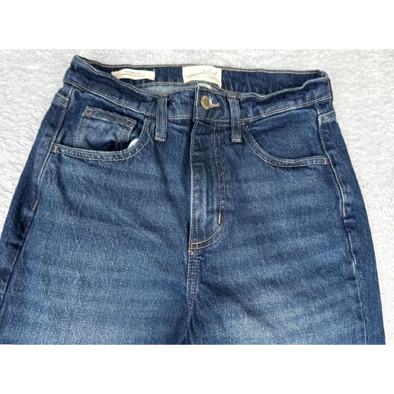Vintage Universal Thread Jeans Womens 2R Blue High Rise Flare Denim Stretch Medium Wash Size 26" / US 2 / IT 38 - 4 Thumbnail