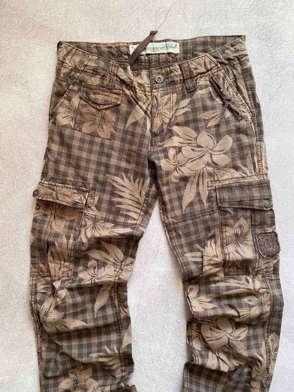 Japanese Brand Dirty pants Faded Crash denim thrashed y2k distressed jeans Size US 32 / EU 48 - 7 Thumbnail