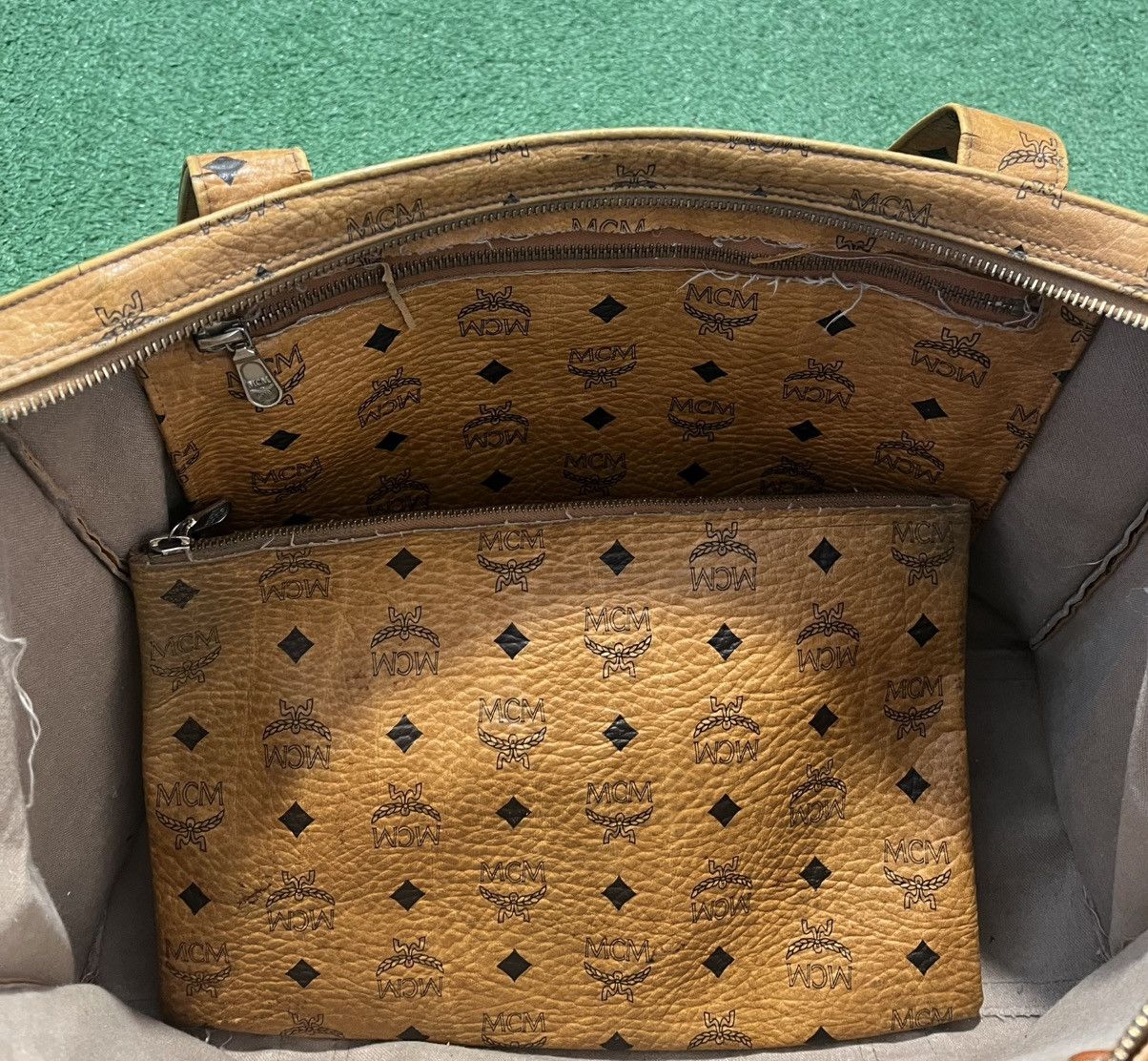 MCM MCM Monogram Leather Tote Bag Vintage Size ONE SIZE - 11 Thumbnail
