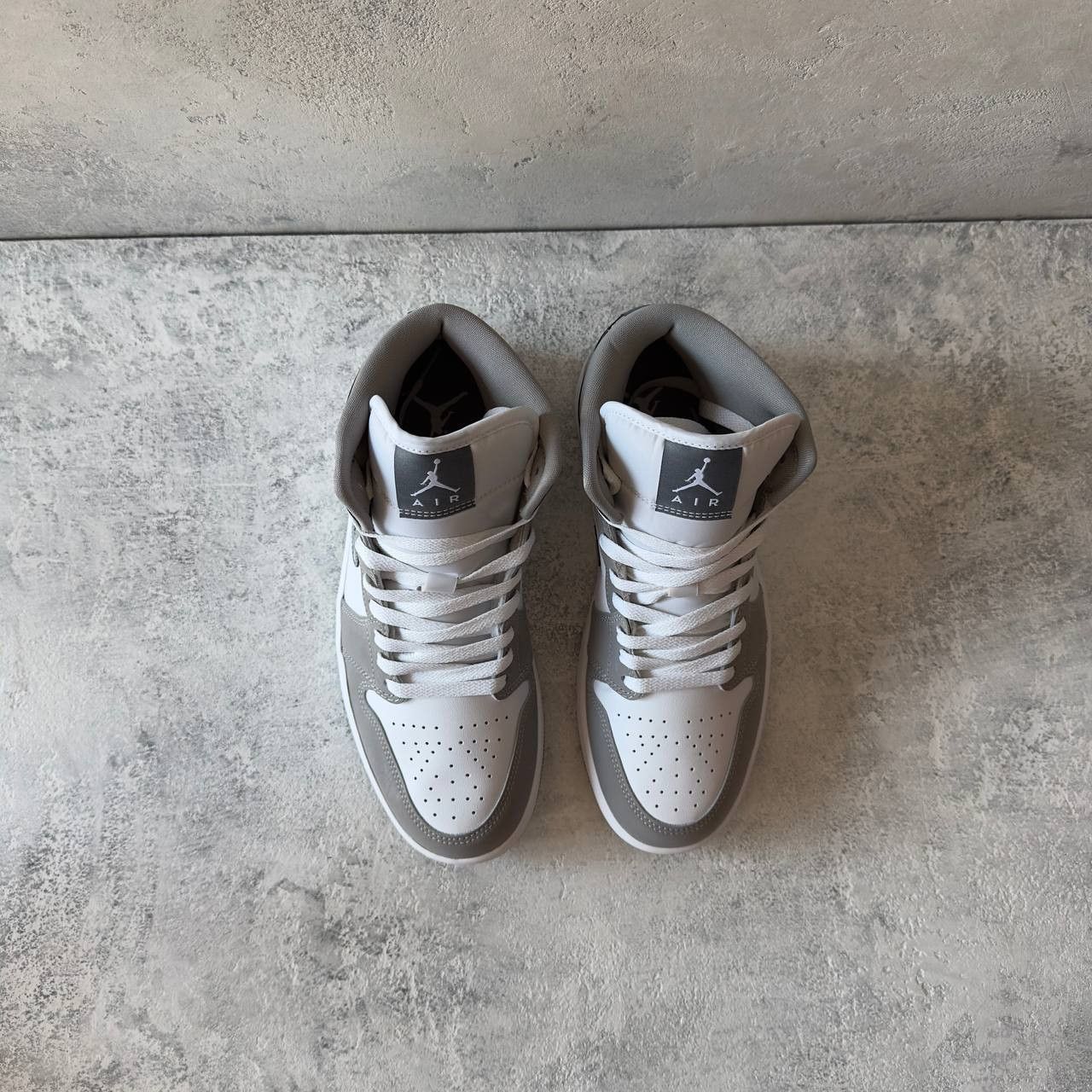 Jordan Brand Air Jordan 1 Mid 'Cool Grey' HF3216-100 Size 42 Size US 8.5 / EU 41-42 - 6 Thumbnail