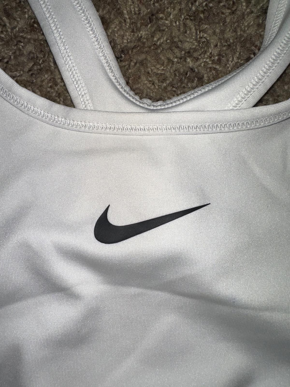 Nike Nike Big Kid’s (Girl’s) Pro Classic Medium Support Bra Size ONE SIZE - 4 Thumbnail