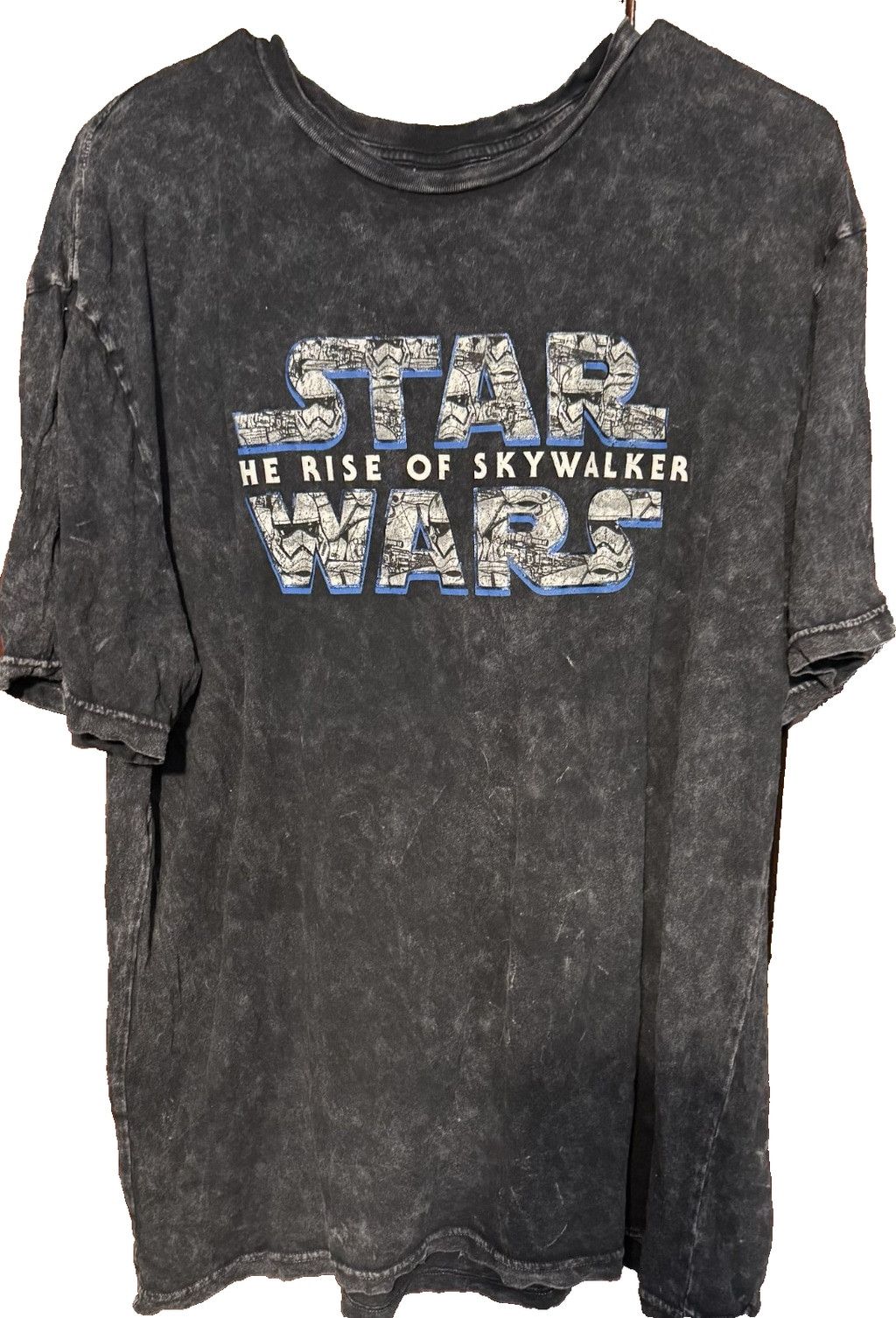 Star Wars Star Wars Rise of Skywalker Logo T-shirt Men's Size L Black Size US L / EU 52-54 / 3 - 1 Thumbnail