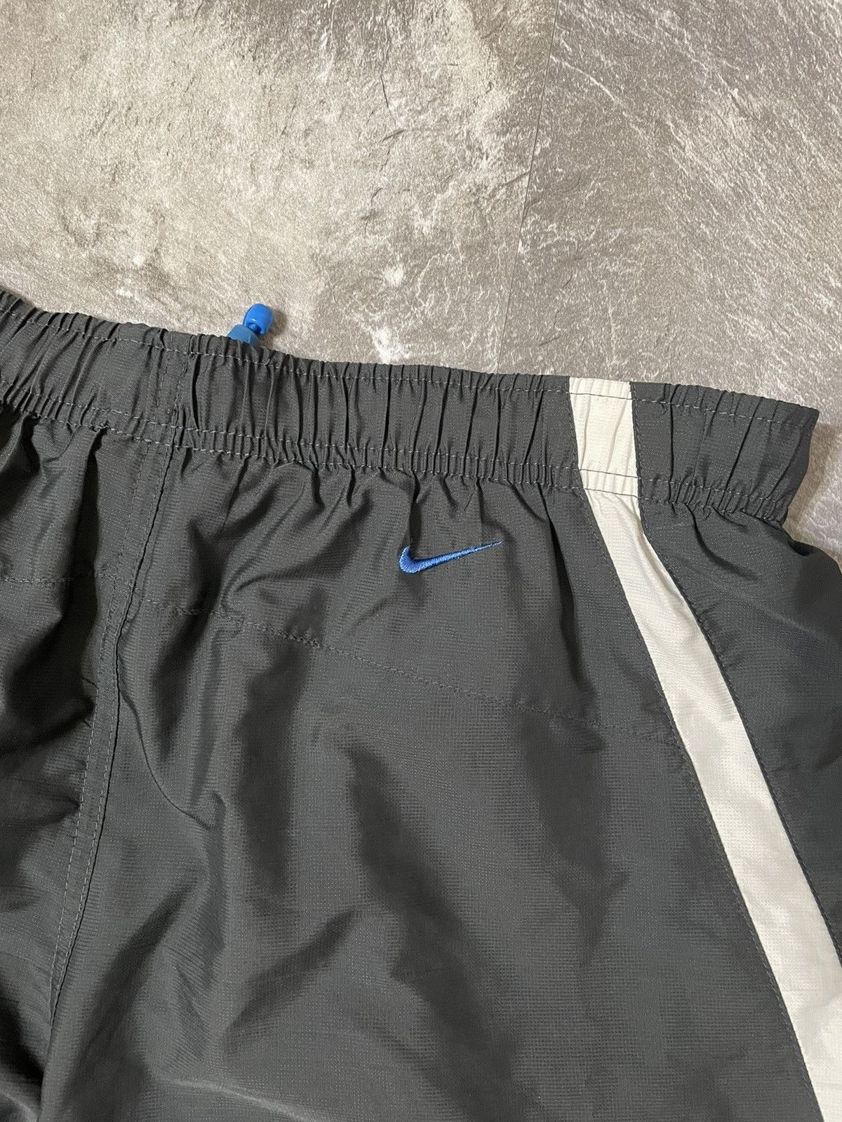 Nike 00s Nike Tn Plus Vintage Nylon Baggy Drill Shorts Y2K Size US 34 / EU 50 - 4 Thumbnail