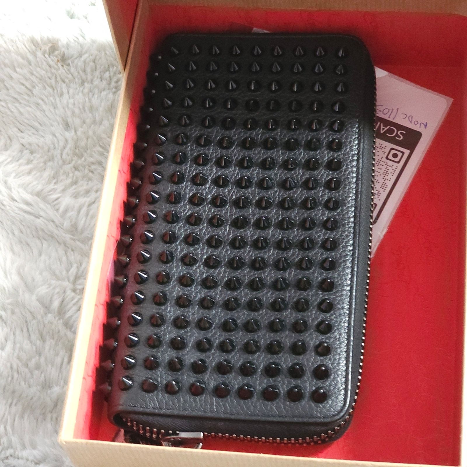 Christian Louboutin *Authentic*Christian Louboutin Panettone Calf Leather Wallet Size ONE SIZE - 4 Thumbnail