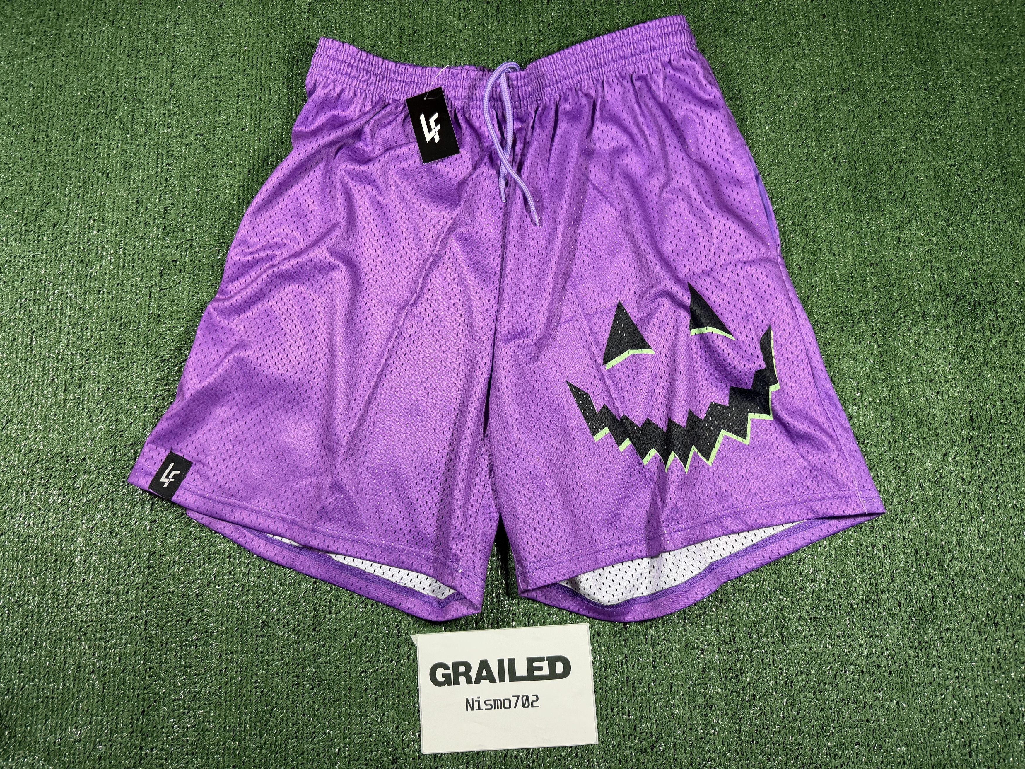 Other Lost Files Purple Jack O'Latern Shorts XL Size US 36 / EU 52 - 1 Thumbnail