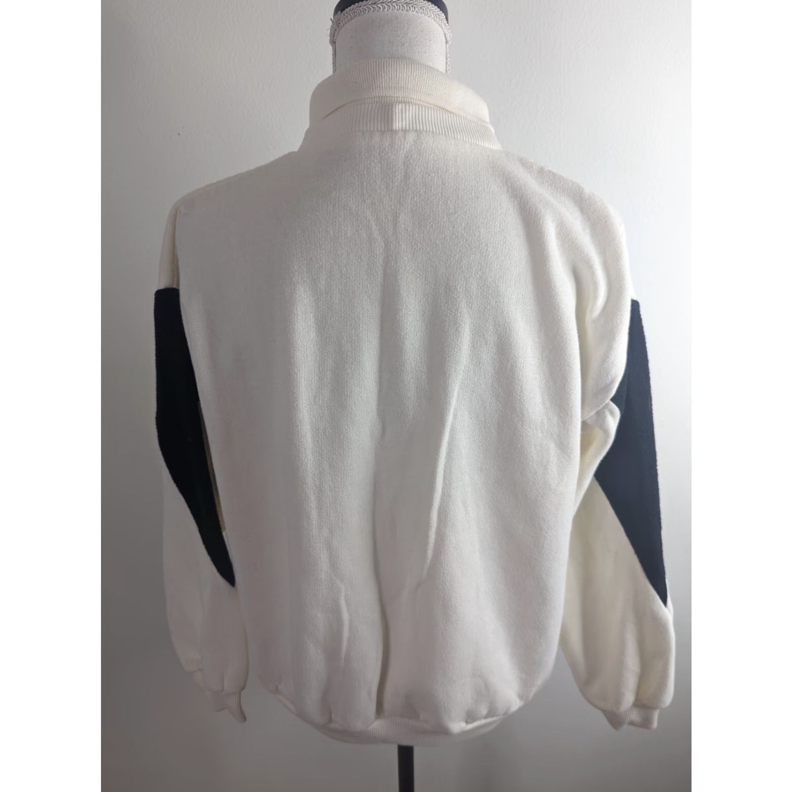 Vintage VINTAGE Gitano Sweater Shirt Collared Polo Sweatshirt Womens Sz S 80s/90s Ivory Geometric Knit Jumper 90s Theme Mens? Size S / US 4 / IT 40 - 3 Thumbnail