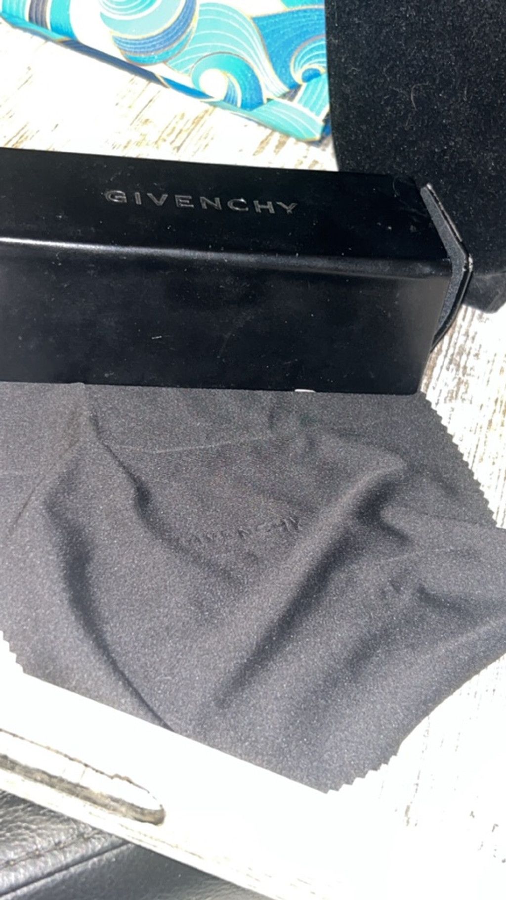 Givenchy Women's Givenchy Black One Size Sunglasses case Size ONE SIZE - 3 Thumbnail
